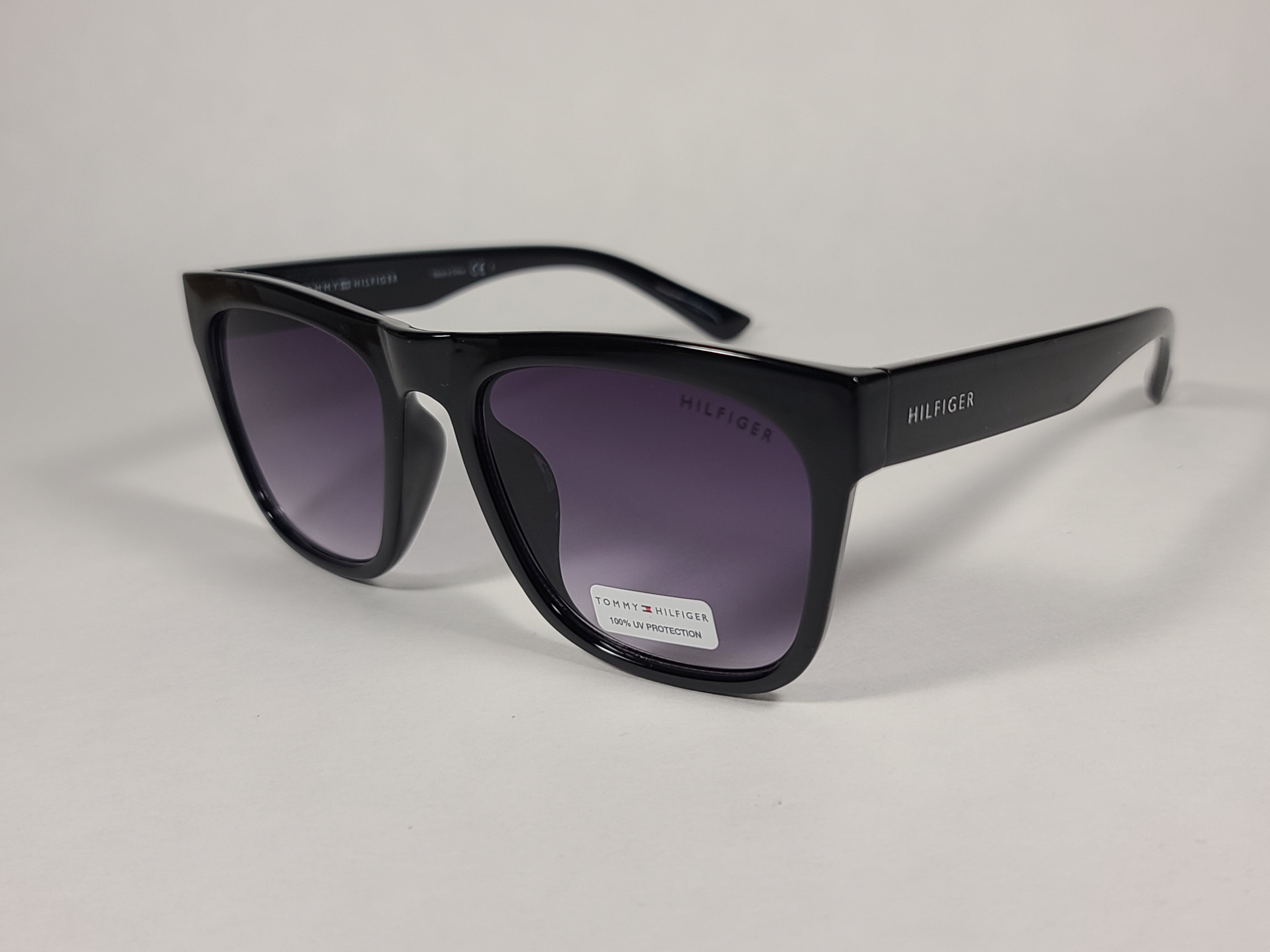 Tommy Hilfiger Black Frame Sunglasses with Purple Lenses Tommy Hilfiger WP OL632 Butterfly Sunglasses Black Tortoise  main image 2