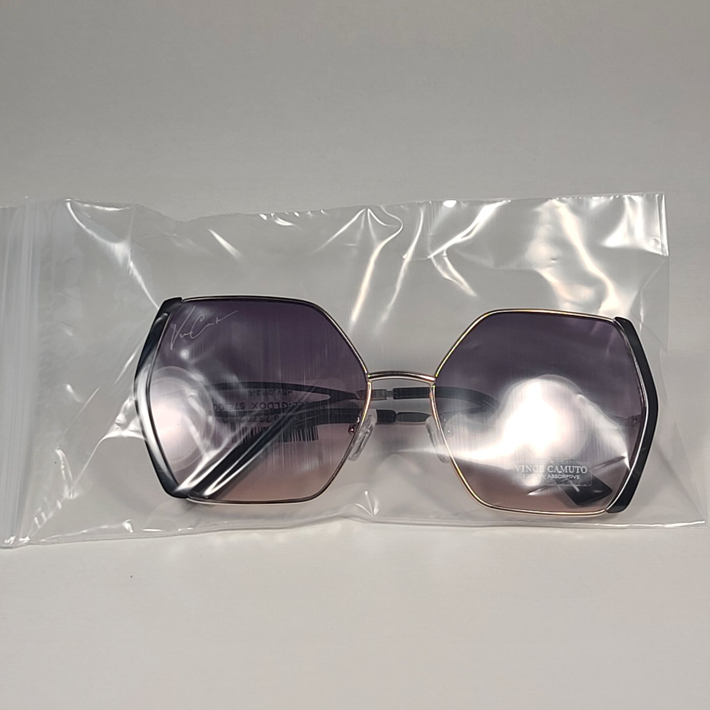 Vince Camuto VC900 GLDOX Oversize Geometric Sunglasses Gold Black Frame Gray Gradient Lens - Sunglasses