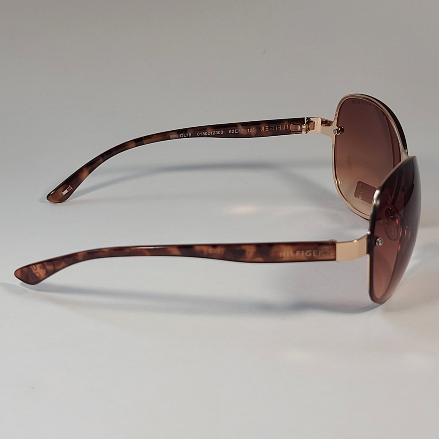 Tommy Hilfiger Melone WM OL78 Rimless Sunglasses Gold and Tortoise Frame Brown Gradient Lens - Sunglasses