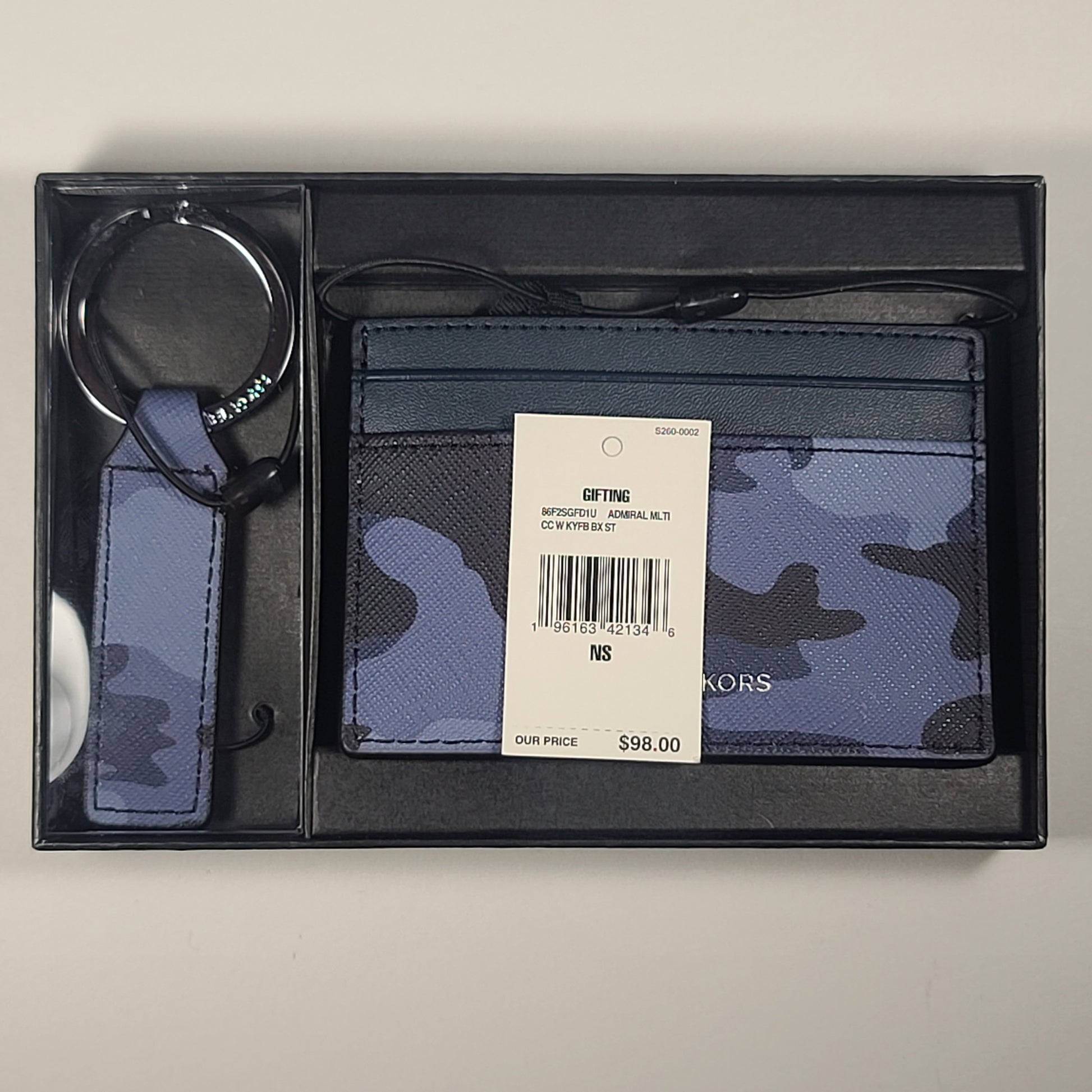 Michael Kors Men’s Admiral Blue Camouflage Credit Card Case & Key Chain 86F2SGFD1U - Wallets