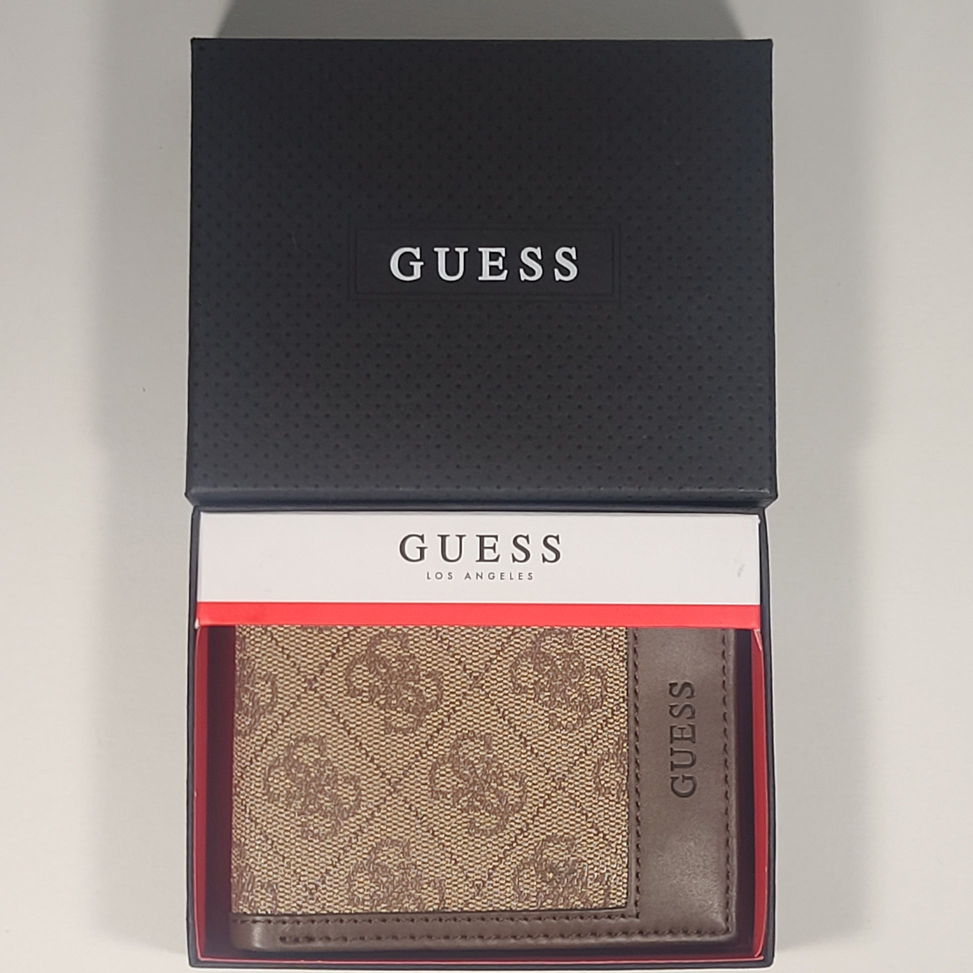 Guess Los Angeles Men’s Bifold Ebossed Brown Leather Wallet Passcase 31GO220112 - Wallets