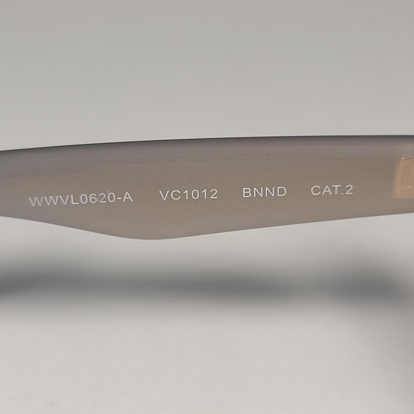 Vince Camuto VC1012 BNND Butterfly Sunglasses Brown Nude Frame Gradient Lens - Sunglasses