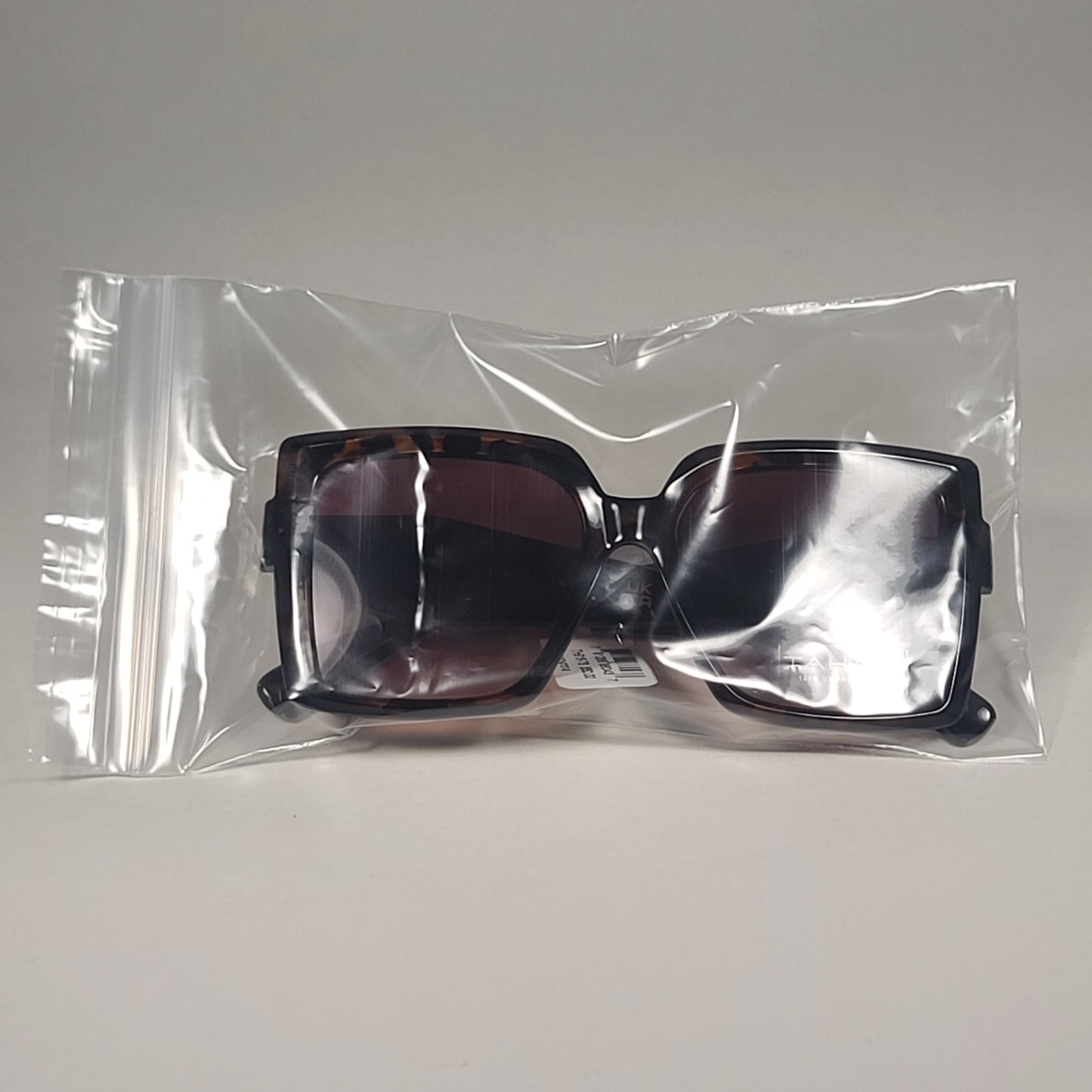 Tahari TH916 TS Oversize Butterfly Sunglasses Brown Tortoise Frame Gradient - Sunglasses