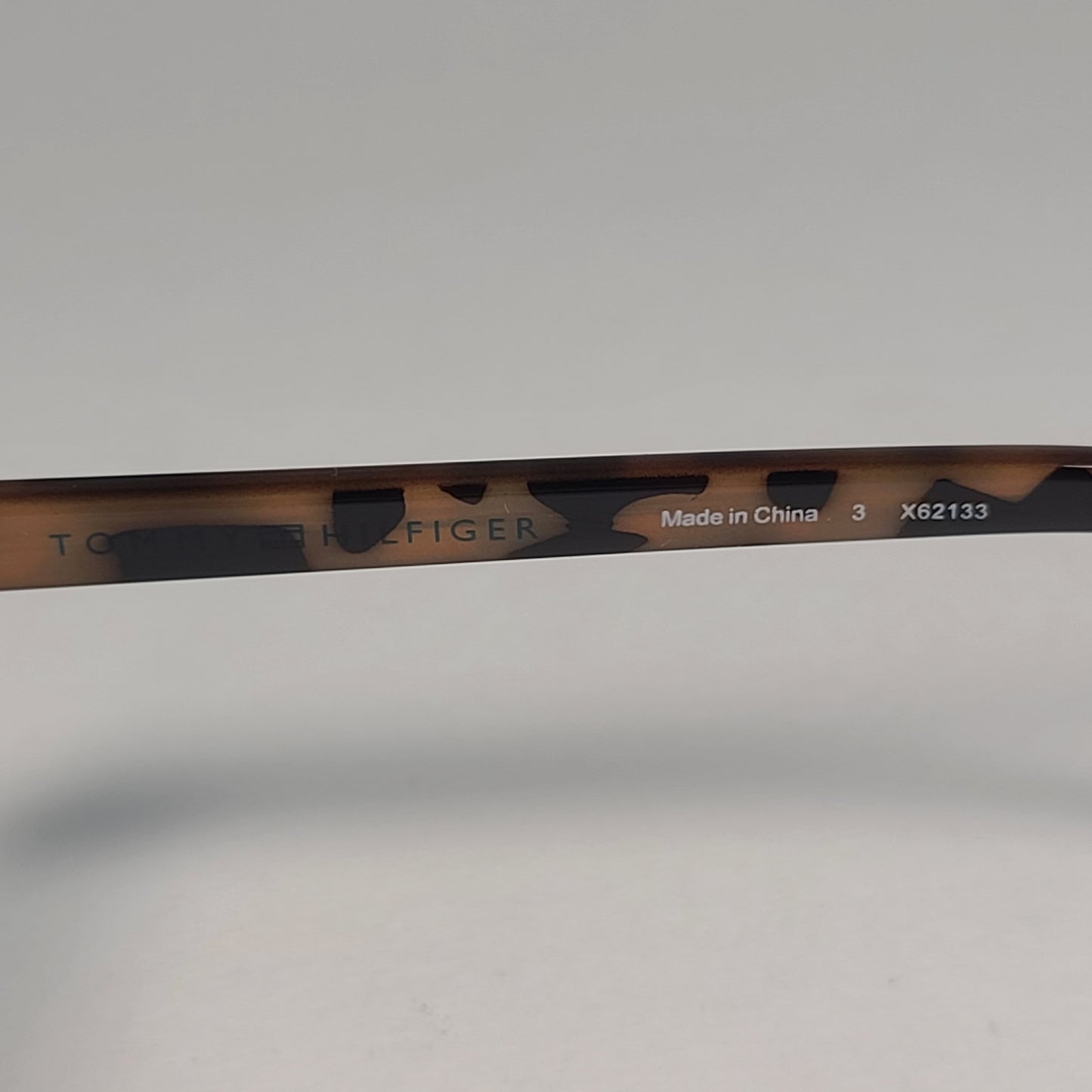 Tommy Hilfiger ’Buckley’ Polarized MM OU468P Square Club Sunglasses Tortoise Frame Green Lens