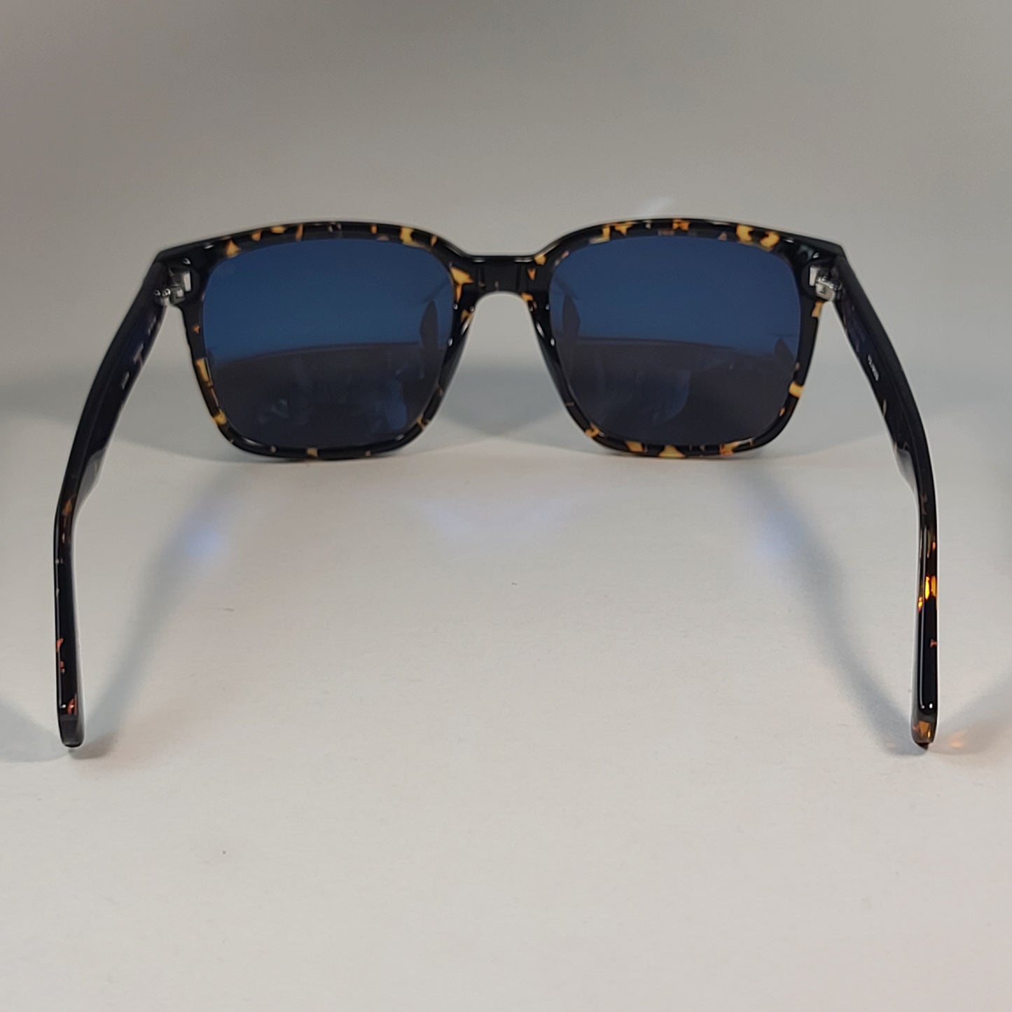 John Varvatos Men’s Polarized Rectangle Skull Sunglasses SJV554 Tortoise & Gray 56mm
