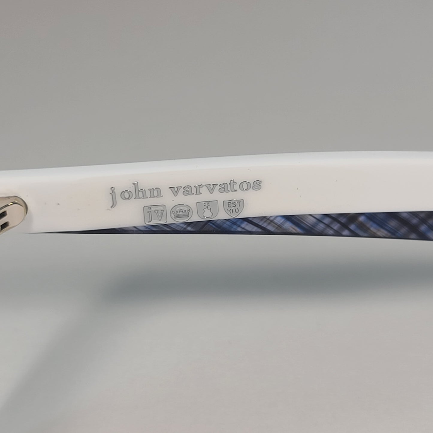 John Varvatos Men’s Retro Oval Sunglasses V537 White & Gray Smoke Gradient 52mm