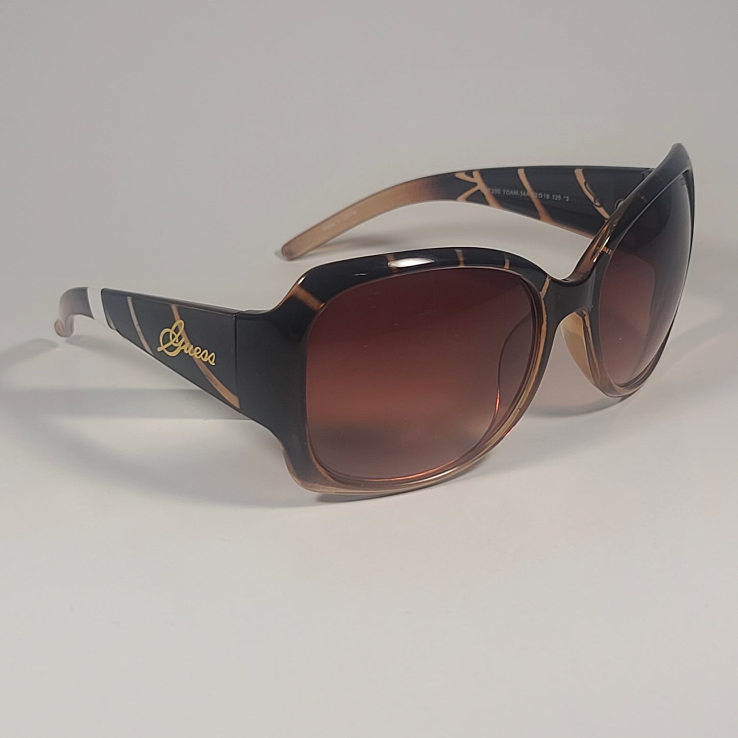 Guess GUF200 TOAM-34A Oversized Butterfly Sunglasses Brown Tortoise And Gradient - Sunglasses