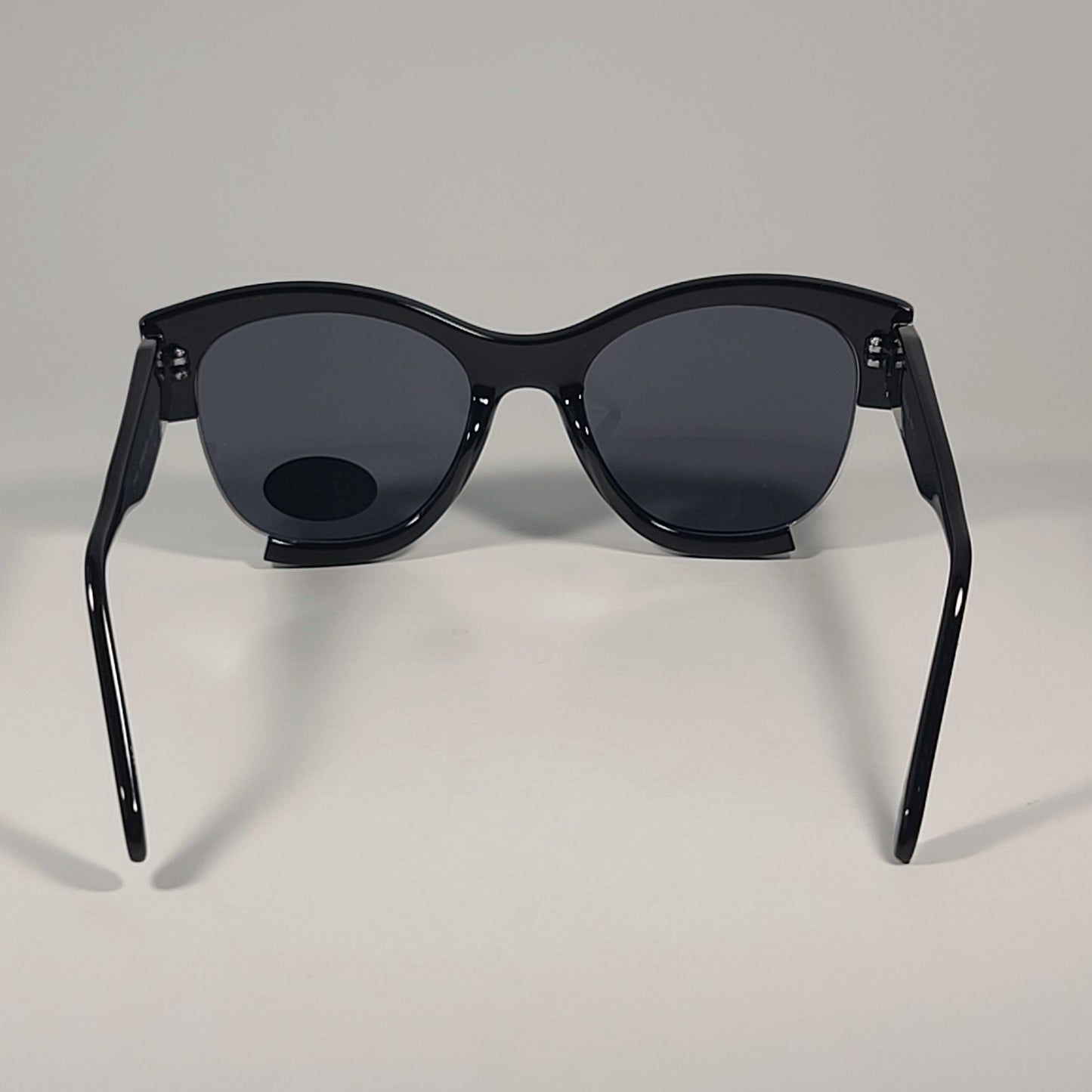 Fossil FW197 Cat Eye Oversize Sunglasses Black Frame Gray Tinted Lens 56mm - Sunglasses