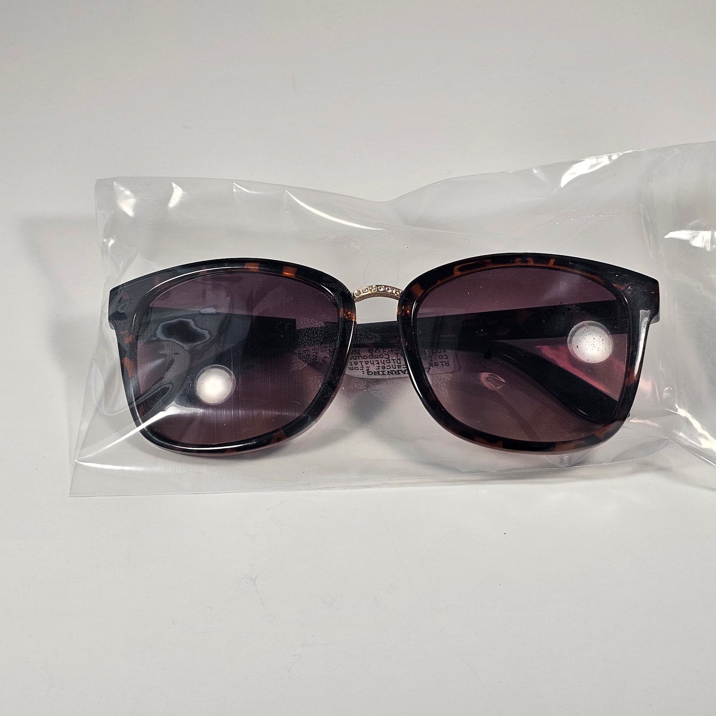 Guess GF0327 52F Square Sunglasses Rhinestone Brown Tortoise Gold Brown Gradient - Sunglasses