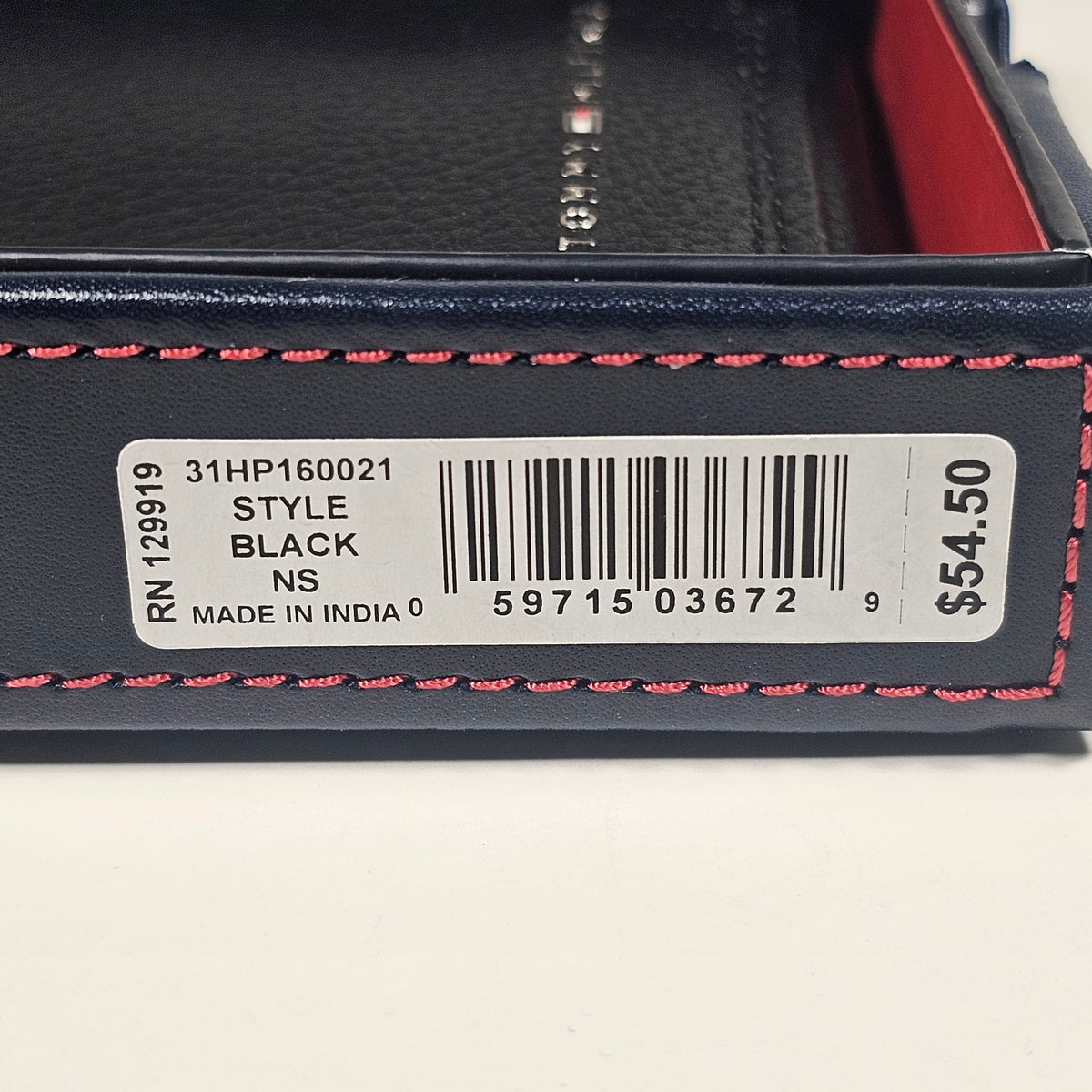 Tommy Hilfiger Men's Bifold Black Magnetic Front Pocket Leather Wallet 31HP220142