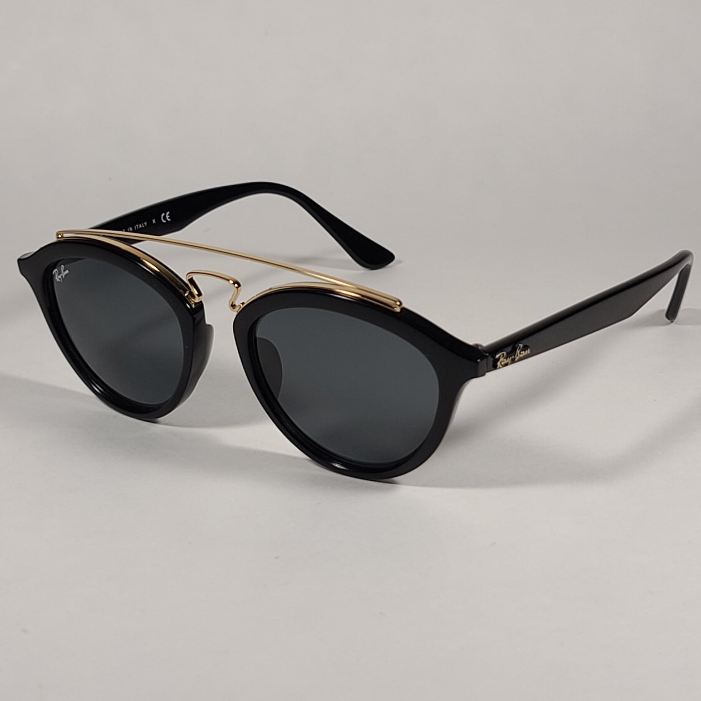 Ray-Ban Small Gatsby Round Sunglasses Shiny Black Frame Gold Trim Green Lens RB4257F 601/71 - Sunglasses