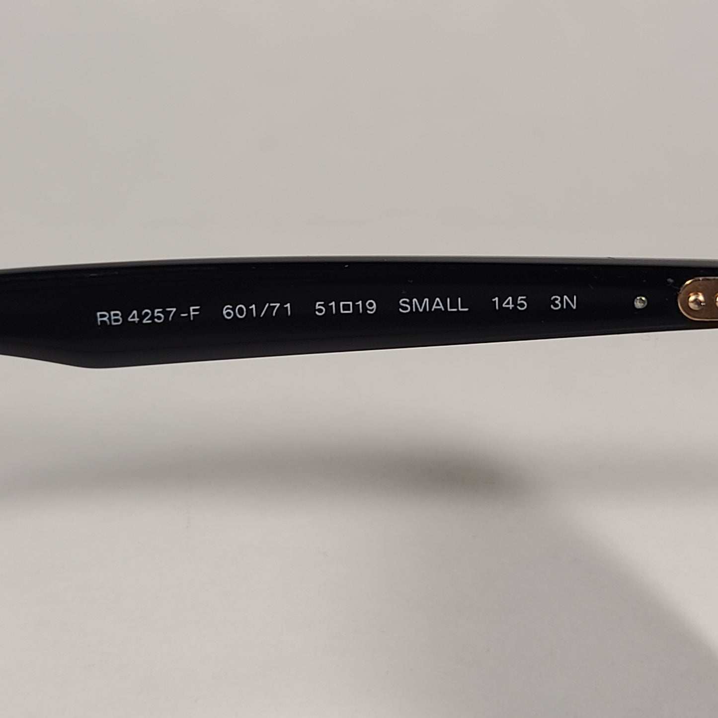 Ray-Ban Small Gatsby Round Sunglasses Shiny Black Frame Gold Trim Green Lens RB4257F 601/71 - Sunglasses