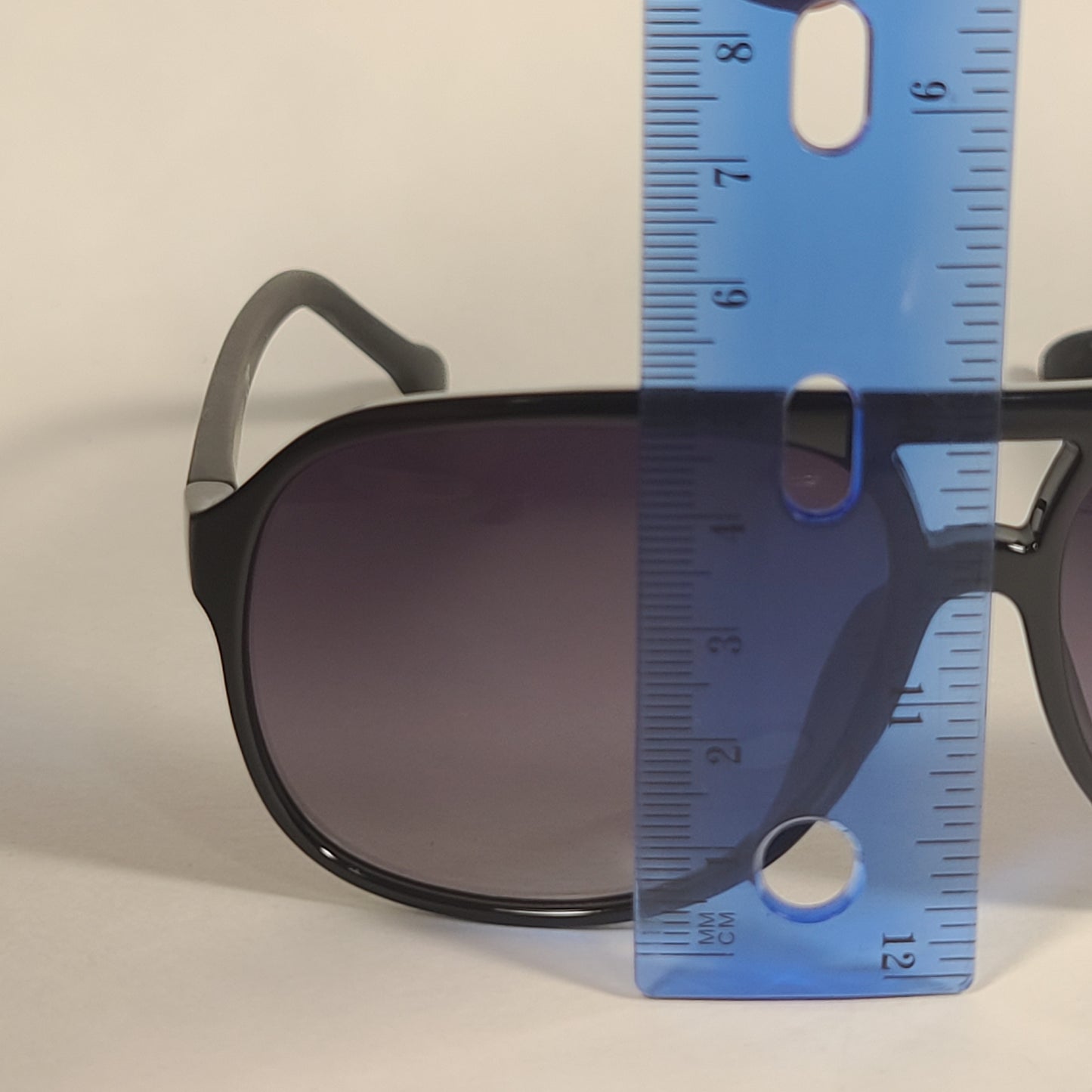 Guess Turbo Aviator Sunglasses Matte Black And Shiny Black Frame Smoke Gradient Lens GF0214 01B - Sunglasses