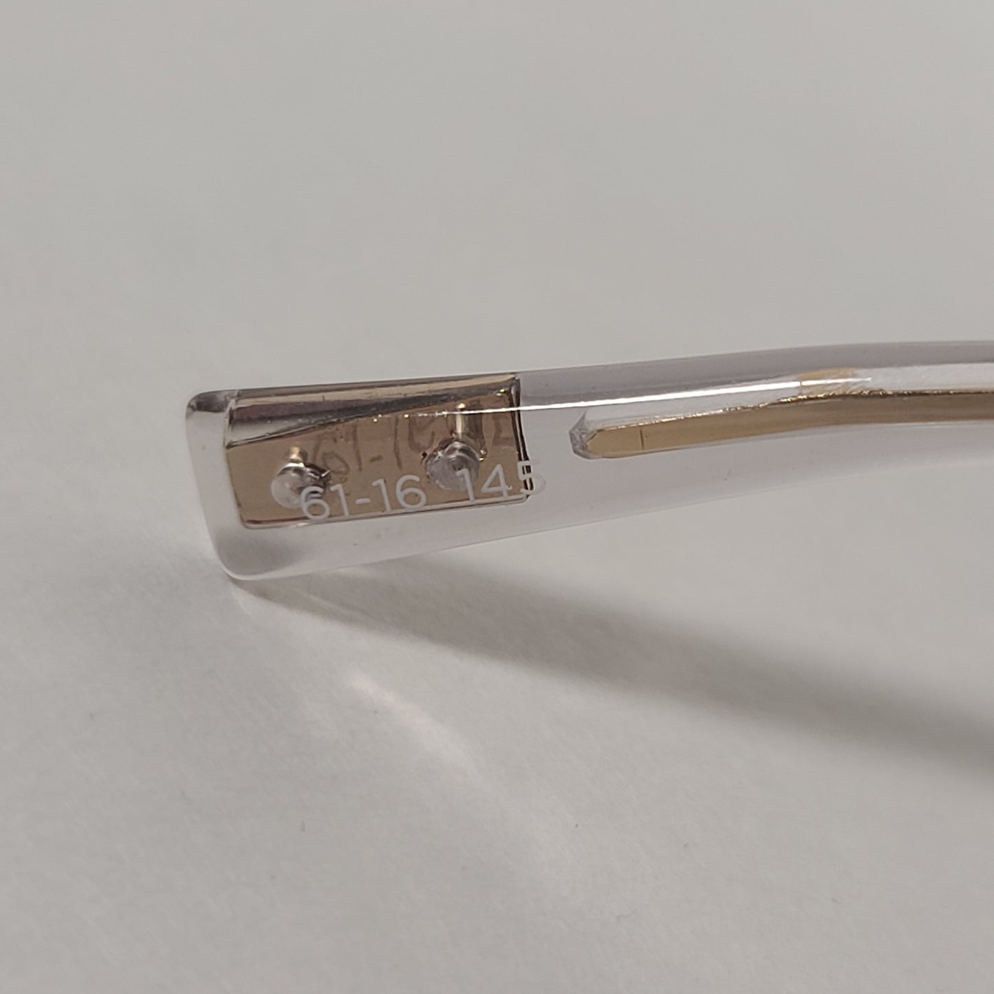 Le Specs Say My Name Round Sunglasses Gold Tone Metal Frame Pink Clear Gradient Lens LSP1802457 - Sunglasses