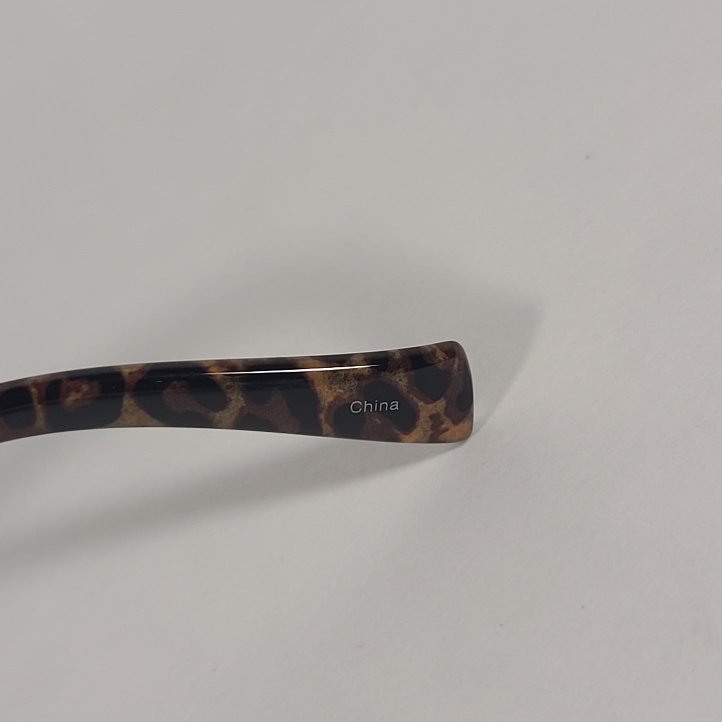 Tahari Butterfly Sunglasses Black / Animal Print Frame Gray Gradient Lens TH805 OXAN - Sunglasses