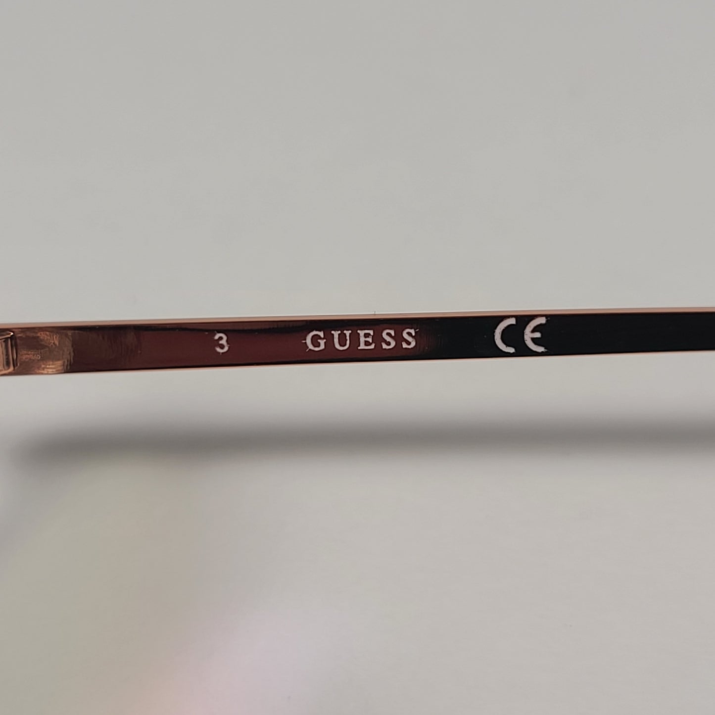 Guess Small Heart Sunglasses Gold Tone Metal Frame Rainbow Flash Lens GF4008 32W - Sunglasses