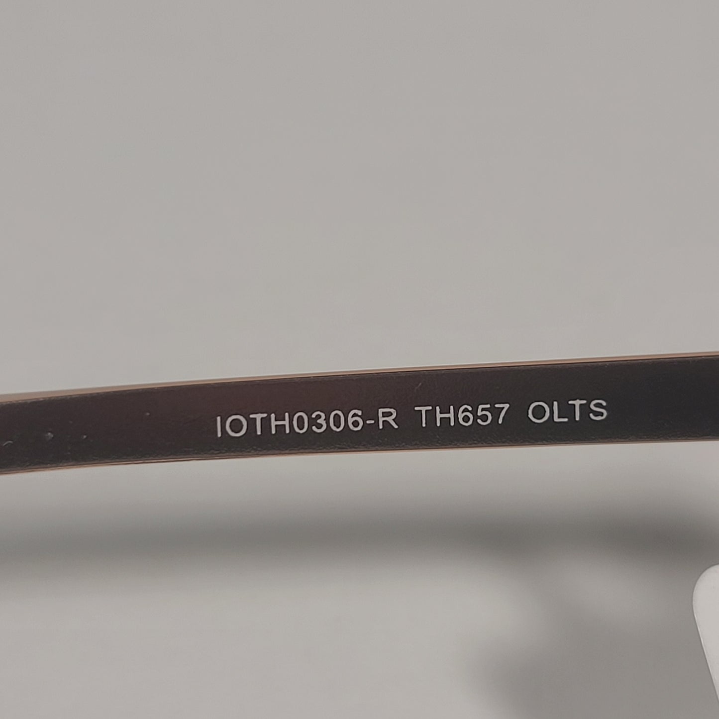 Tahari Cat Eye Sunglasses Olive Tortoise Gold Frame Brown Gradient Lens TH657 OLTS - Sunglasses