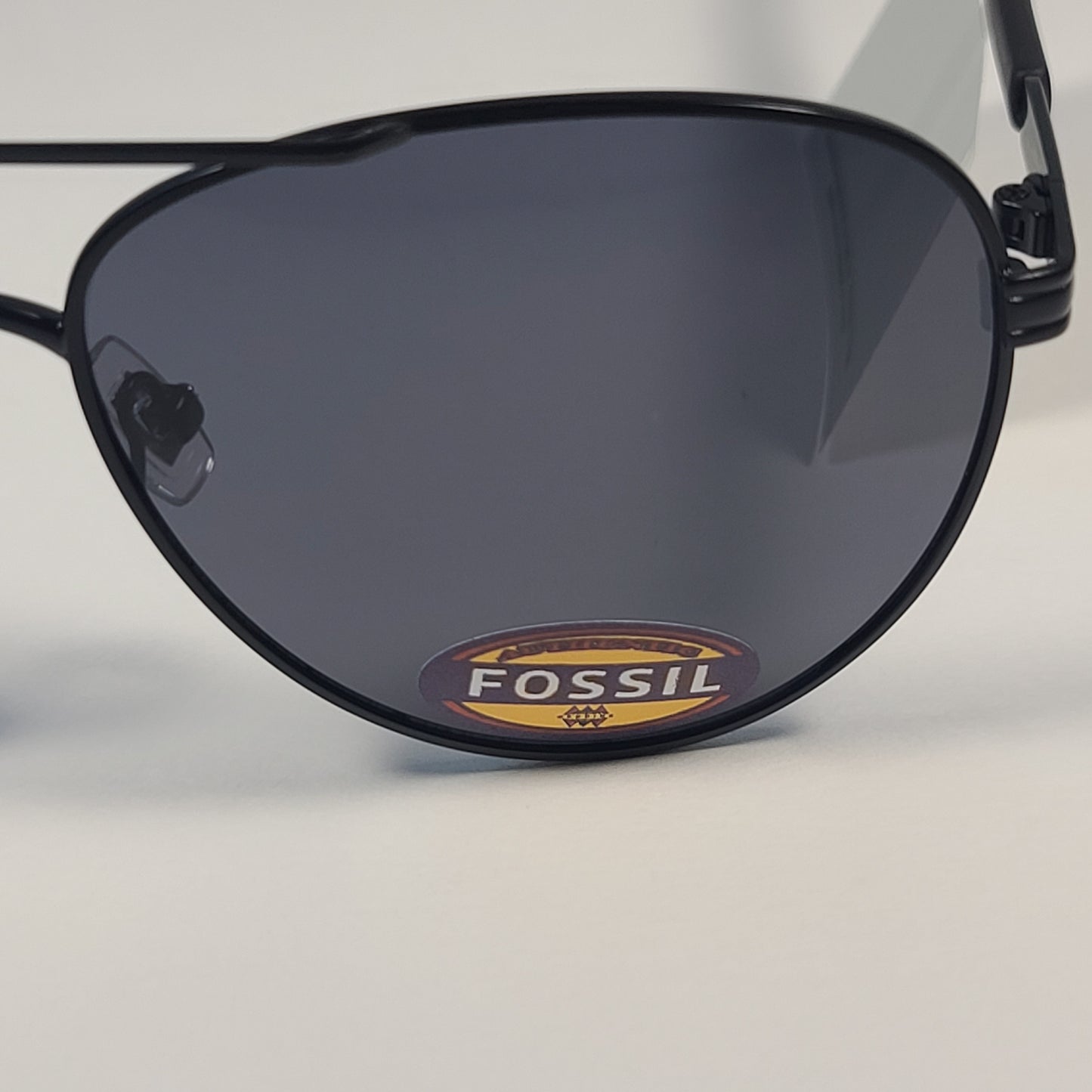 Fossil FM146 Men’s Aviator Sunglasses Matte Black Frame Solid Gray Lens - Sunglasses
