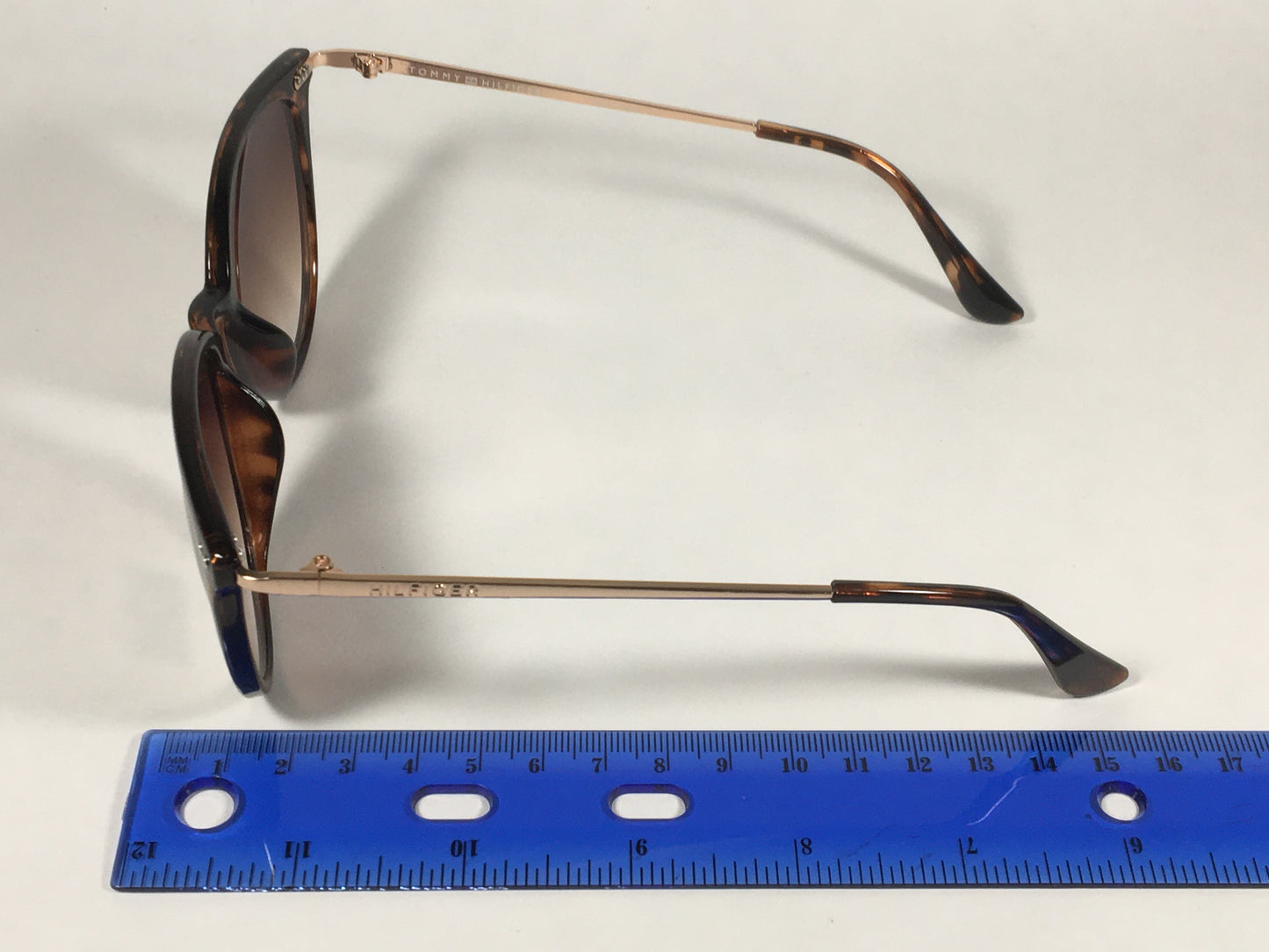 Tommy Hilfiger Bellatrix Sunglasses Brown Tortoise And Gold Frame Brown Gradient Lens BELLATRIX WP OL475 - Sunglasses