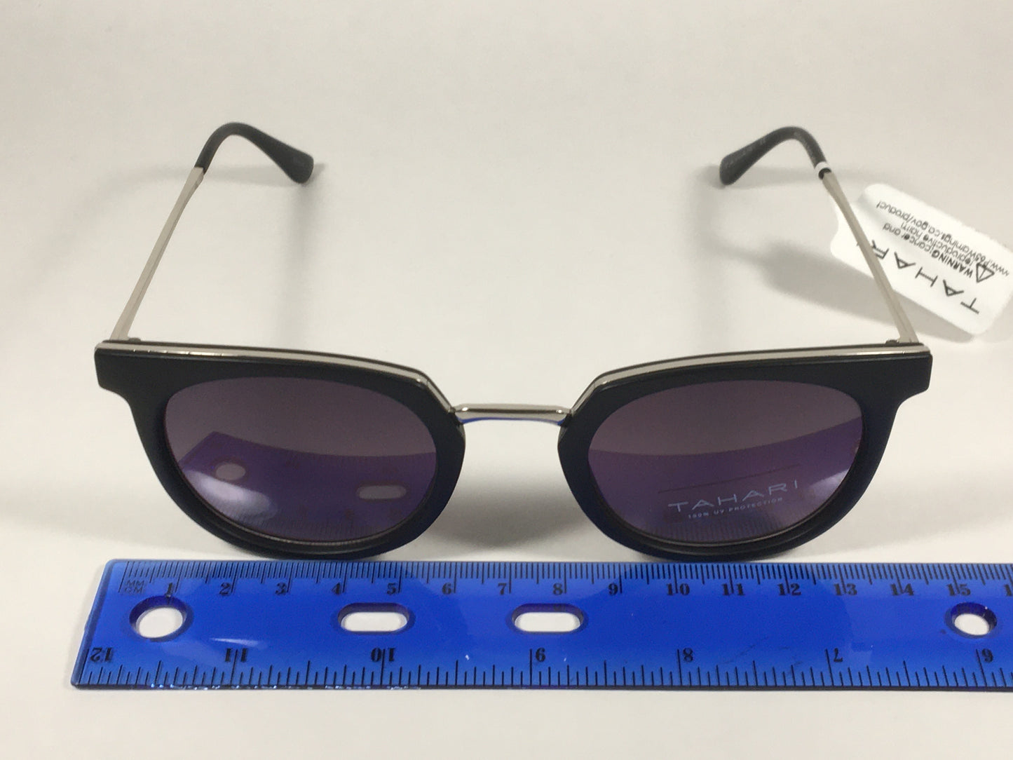 Tahari Round Sunglasses Matte Black Silver Frame Gray Gradient Lens TH713 MOX - Sunglasses