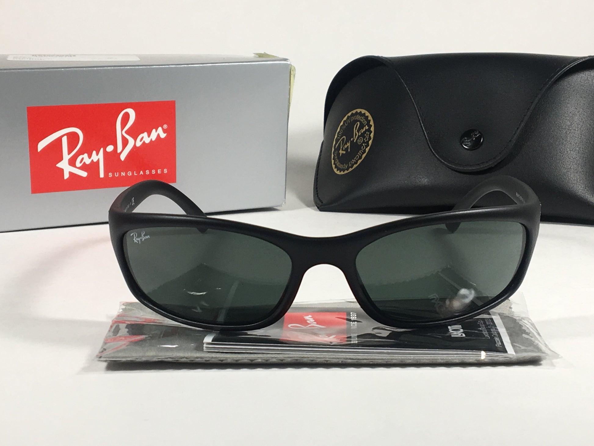 Ray-Ban Small Predator Active Lifestyle Sunglasses RB4115 601S/71 Wrap Matte Black Green Lens - Sunglasses