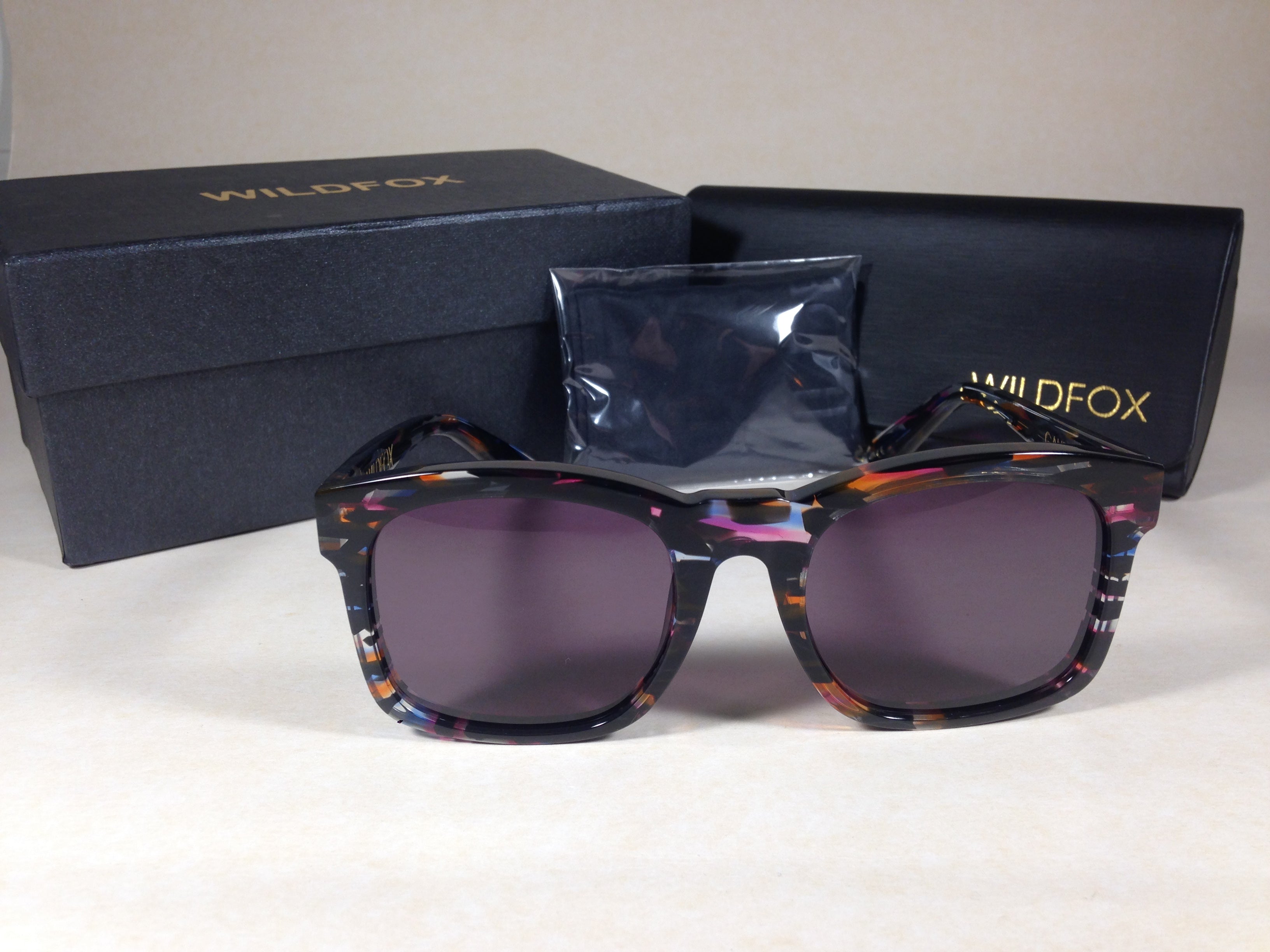 WILDFOX GAUDY ROSEWATER SUNGLASSES & CASE NWT Wildfox Gaudy Sunglasses Square Shape Fireworks Explosion  main image 3