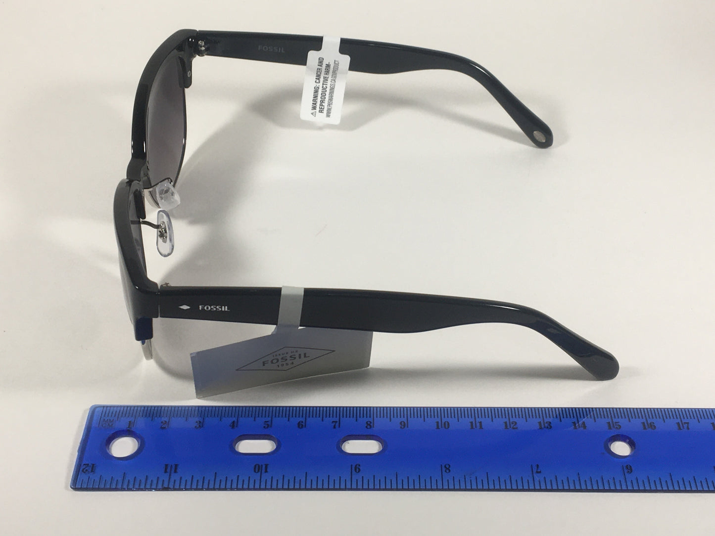 Fossil Catty Club Sunglasses Black Gloss Frame Silver Trim Smoke Gradient Lens FW148 - Sunglasses