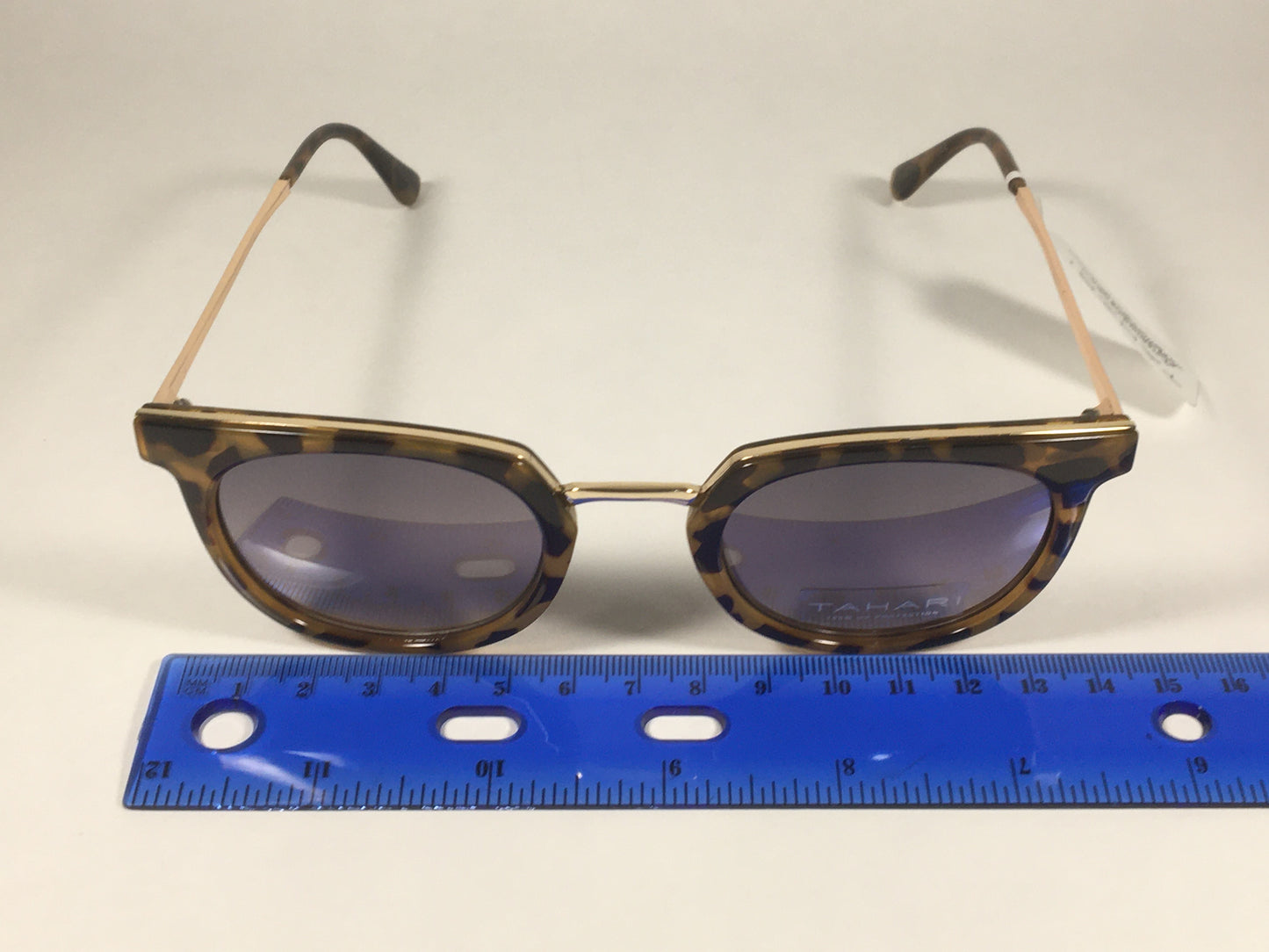 Tahari Round Sunglasses Brown Tortoise Gold Frame Gray Gradient Lens TH713 TS - Sunglasses