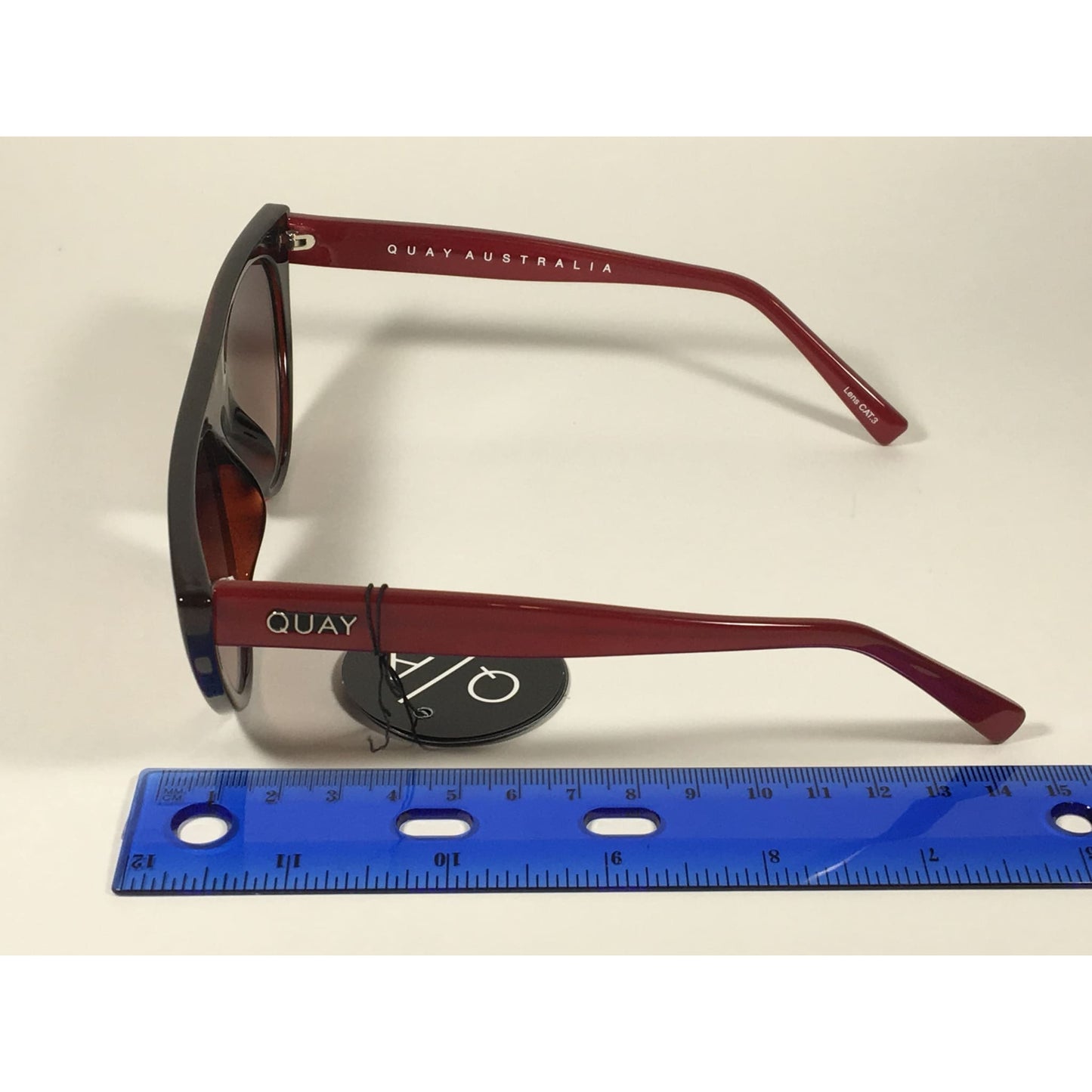 Quay Australia QW000296 TORTRD/BRN Run Away Flat Cat Eye Sunglasses Red Brown Tortoise Gradient Lenses - Sunglasses