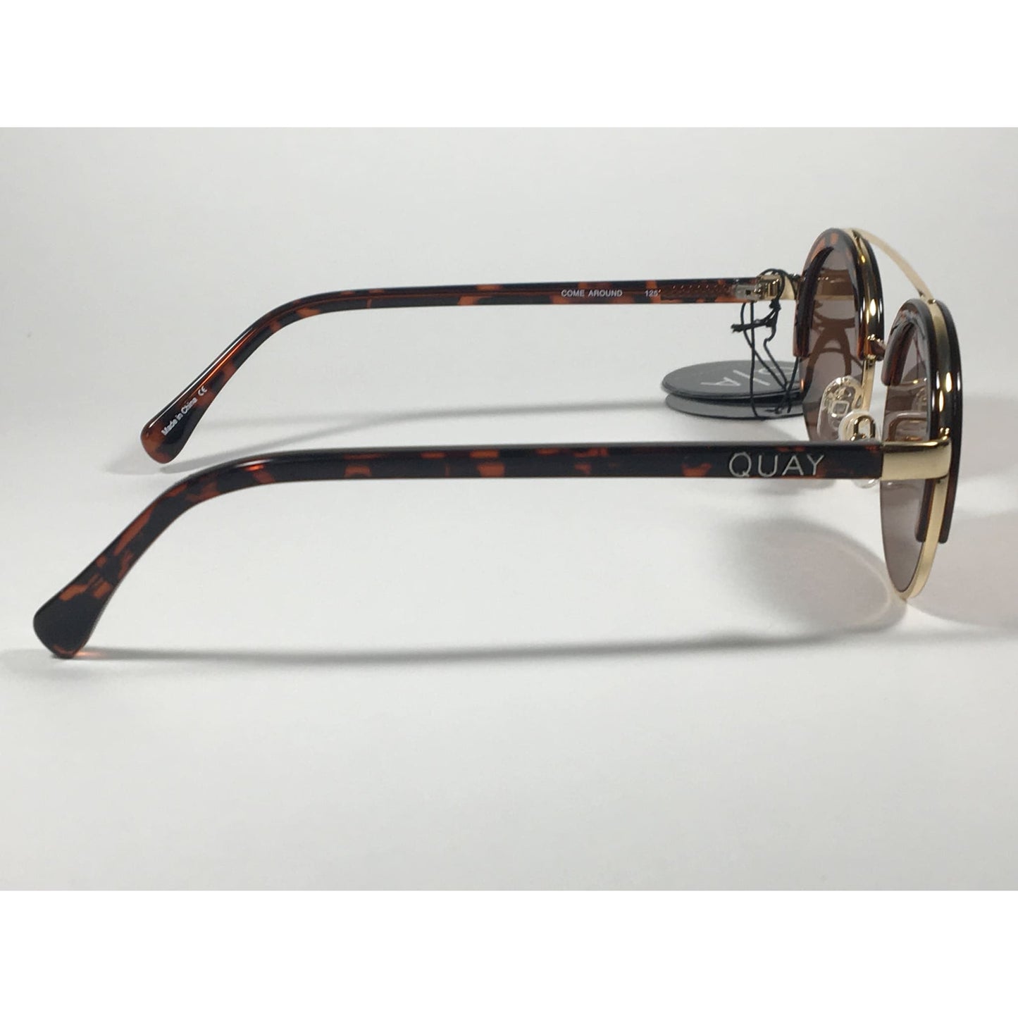 Quay Australia QW000365 TORT/BRN Come Around Round Brown Bar Sunglasses Tortoise Gold Frame Brown Lens - Sunglasses