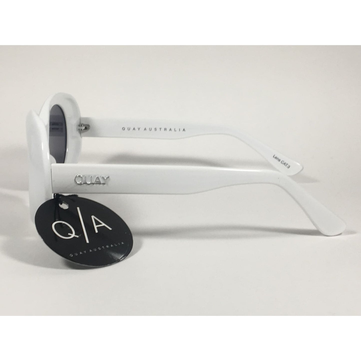 Quay Frivolous Oval Sunglasses White Plastic Frame Smoke Gray Lens QW000293 WHT/SMK - Sunglasses
