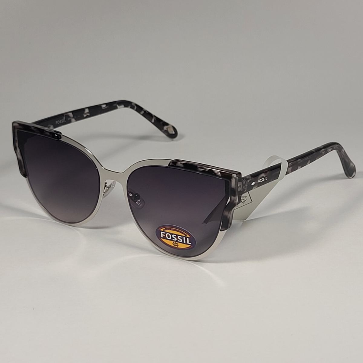 Fossil 51mm Modified Cat Eye Sunglasses (NWT) (Size: OSFM) Fossil FW222 Oversize Cat Eye Sunglasses Light Tortoise  main image 4