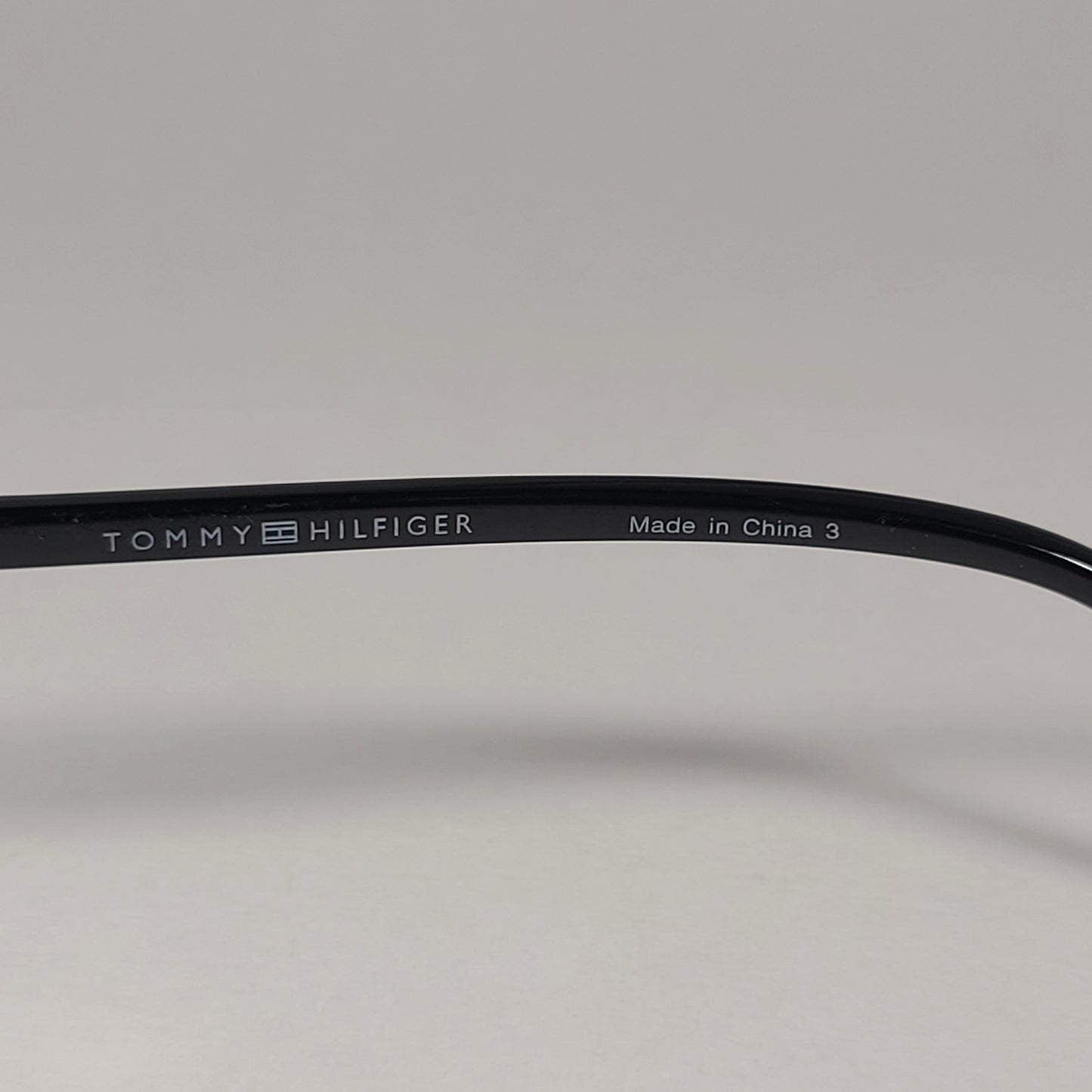 Tommy Hilfiger WP OL569 Oversize Butterfly Sunglasses Shiny Black Smoke Gradient Lens - Sunglasses