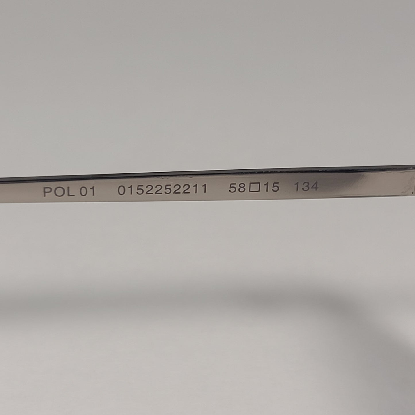 Polaroid POL 01 Polarized Aviator Pilot Sunglasses Gunmetal Frame Gray Tinted Lens - Sunglasses
