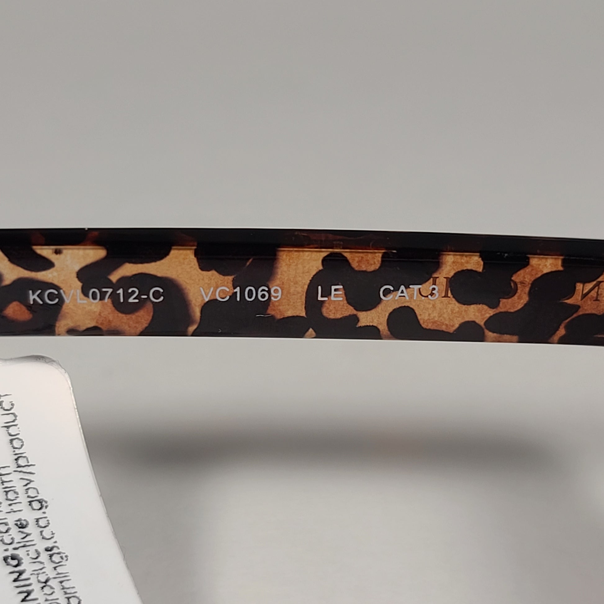 Vince Camuto VC1069 LE Geometric Sunglasses Leopard Frame Brown Gradient Lens - Sunglasses