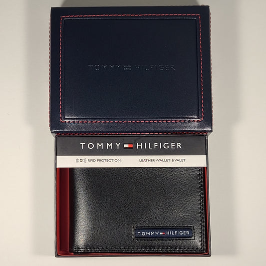 Tommy Hilfiger Men’s Bifold Black Leather RFID Wallet & Valet Passcase 31HP220062 - Wallets
