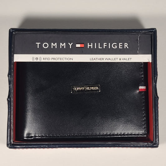 Tommy Hilfiger Men’s Bifold Black Leather RFID Wallet & Valet Passcase 31HP220040 - Wallets