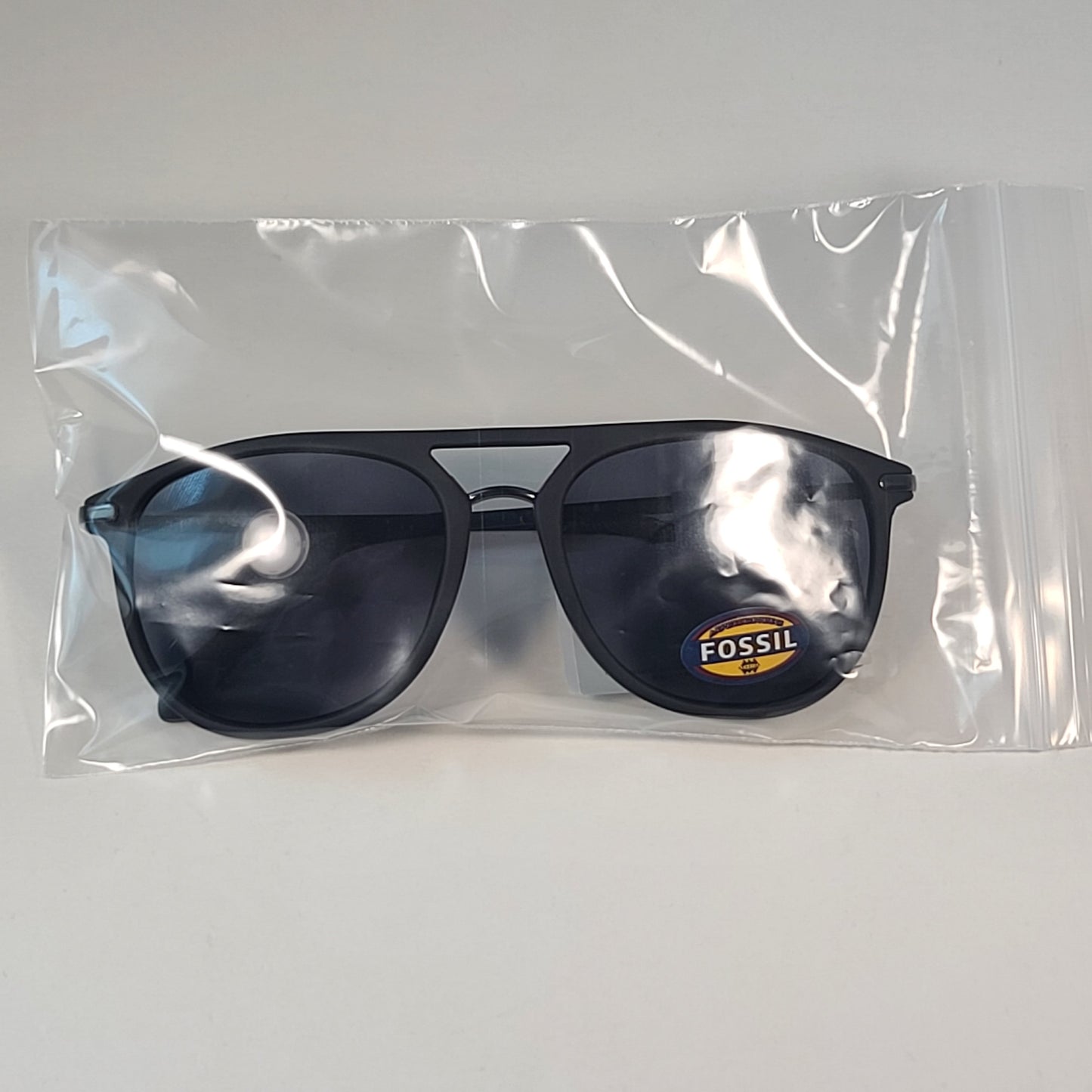Fossil FM141 Pilot Style Sunglasses Matte Black Dark Silver Gunmetal Frame Solid Gray Lens