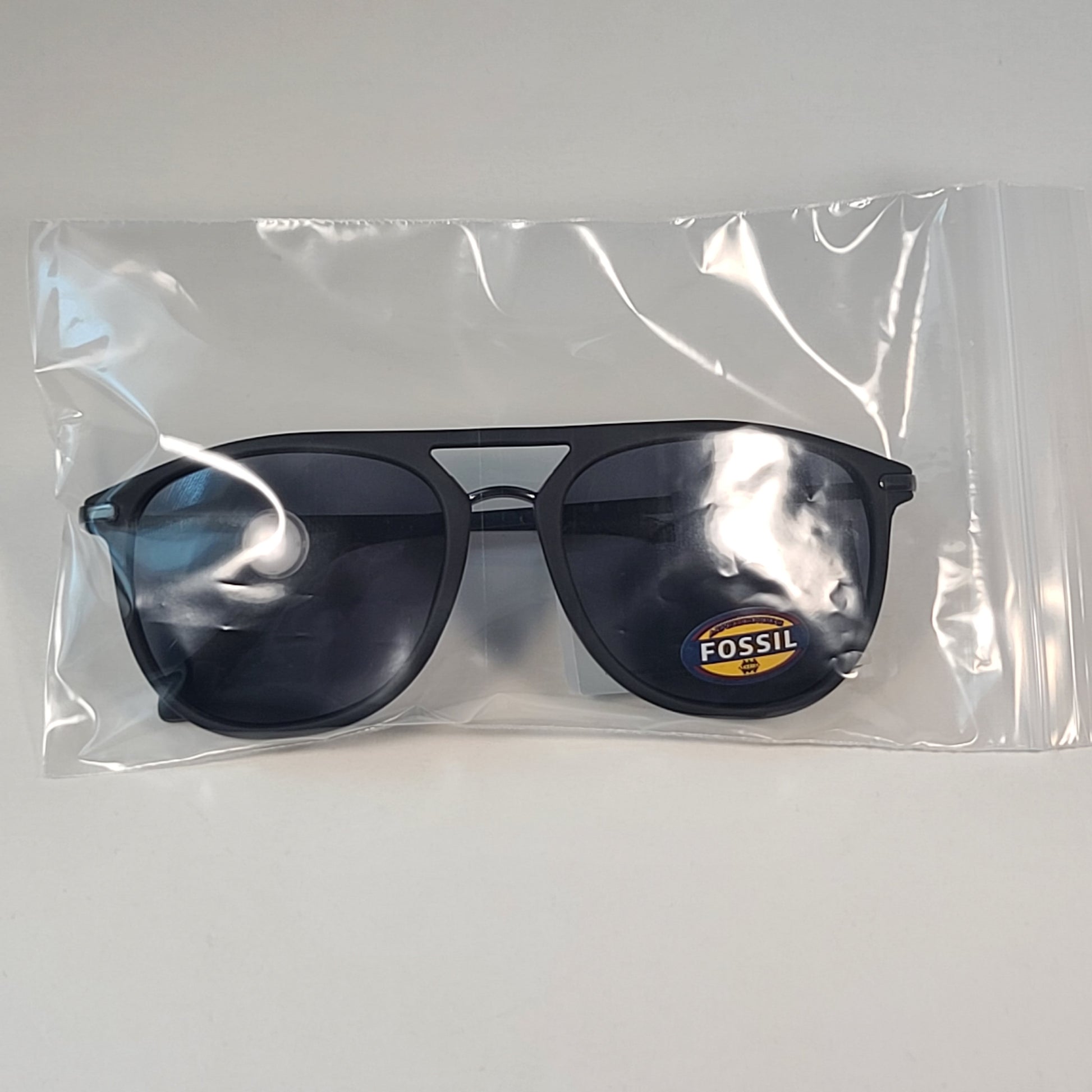 Fossil FM141 Pilot Style Sunglasses Matte Black Dark Silver Gunmetal Frame Solid Gray Lens