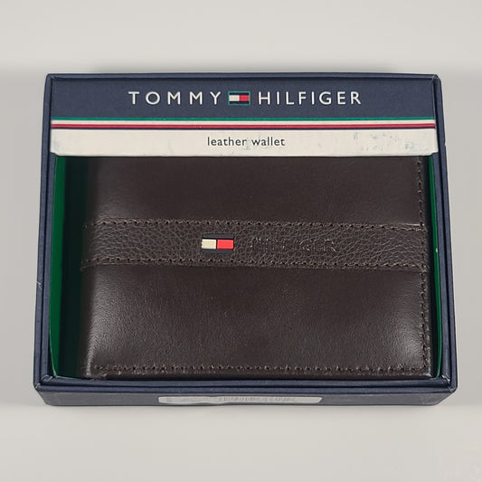 Tommy Hilfiger Men’s Bifold Brown Leather Ranger Wallet 31TL22X062 - Wallets