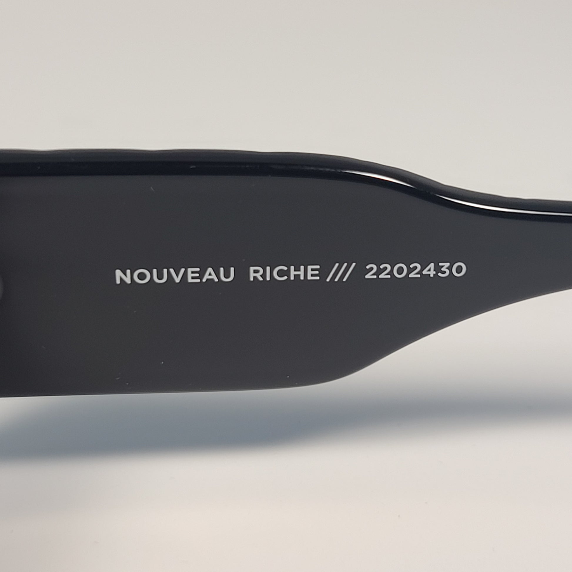Le Specs Nouveau Riche Rectangle Sunglasses Shiny Black Gray Lens LSP2202430 54mm - Sunglasses