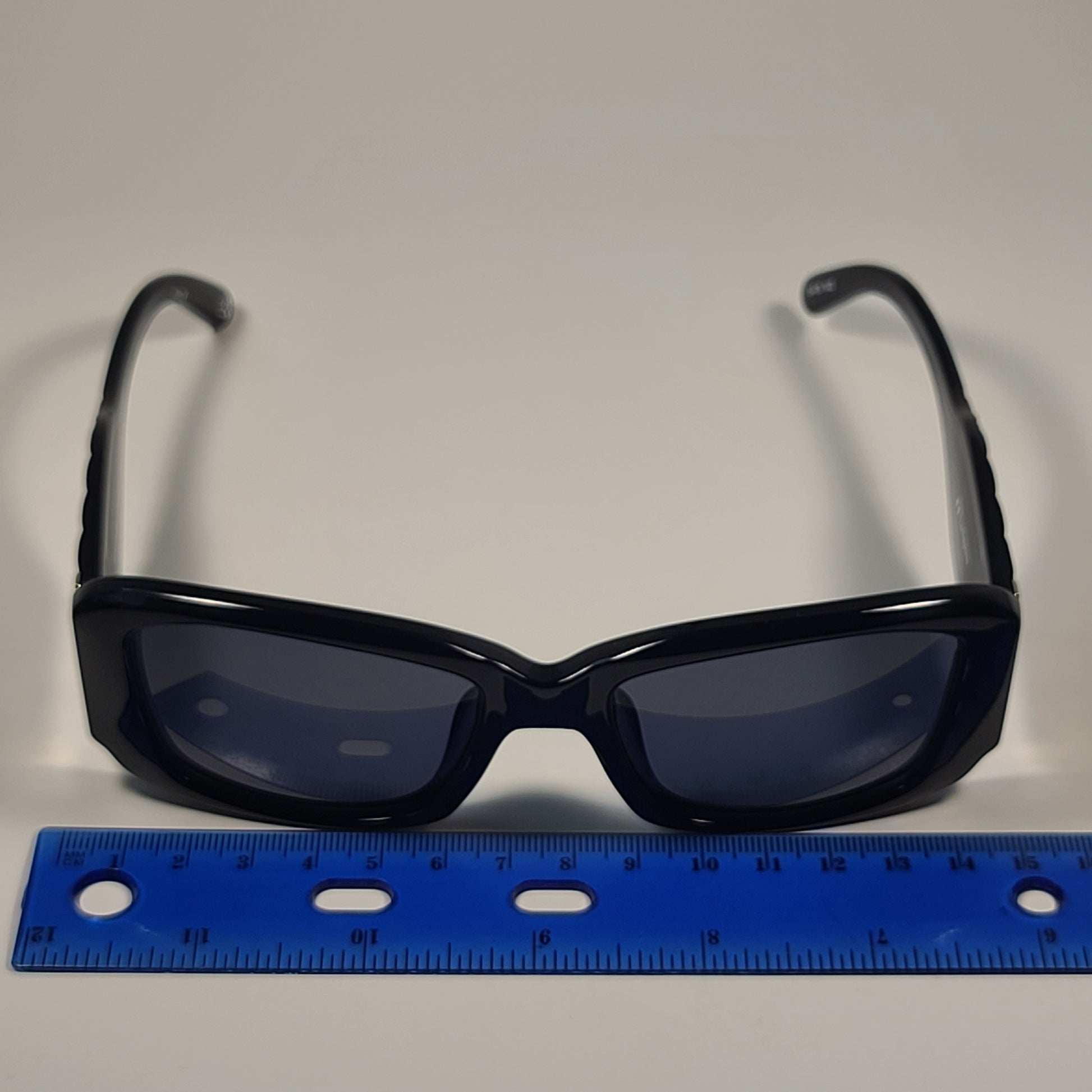Le Specs Nouveau Riche Rectangle Sunglasses Shiny Black Gray Lens LSP2202430 54mm - Sunglasses