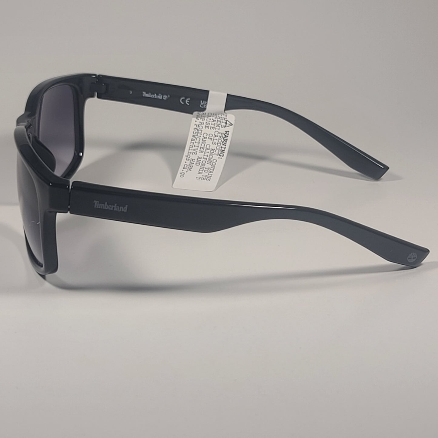 Timberland Men’s TB7256 01B Rectangular Sunglasses Shiny Black Gray Gradient Lens 59mm - Sunglasses