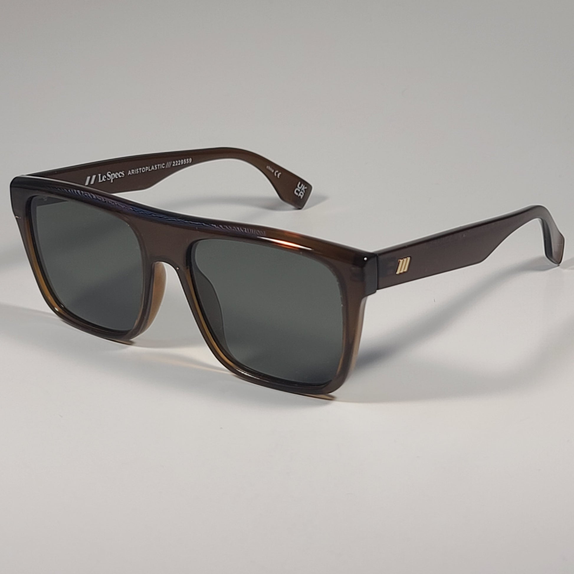Le Specs Le Sustain Aristoplastic Shield Sunglasses Pecan Brown Frame / Green Lens LSU2229559 56mm - Sunglasses