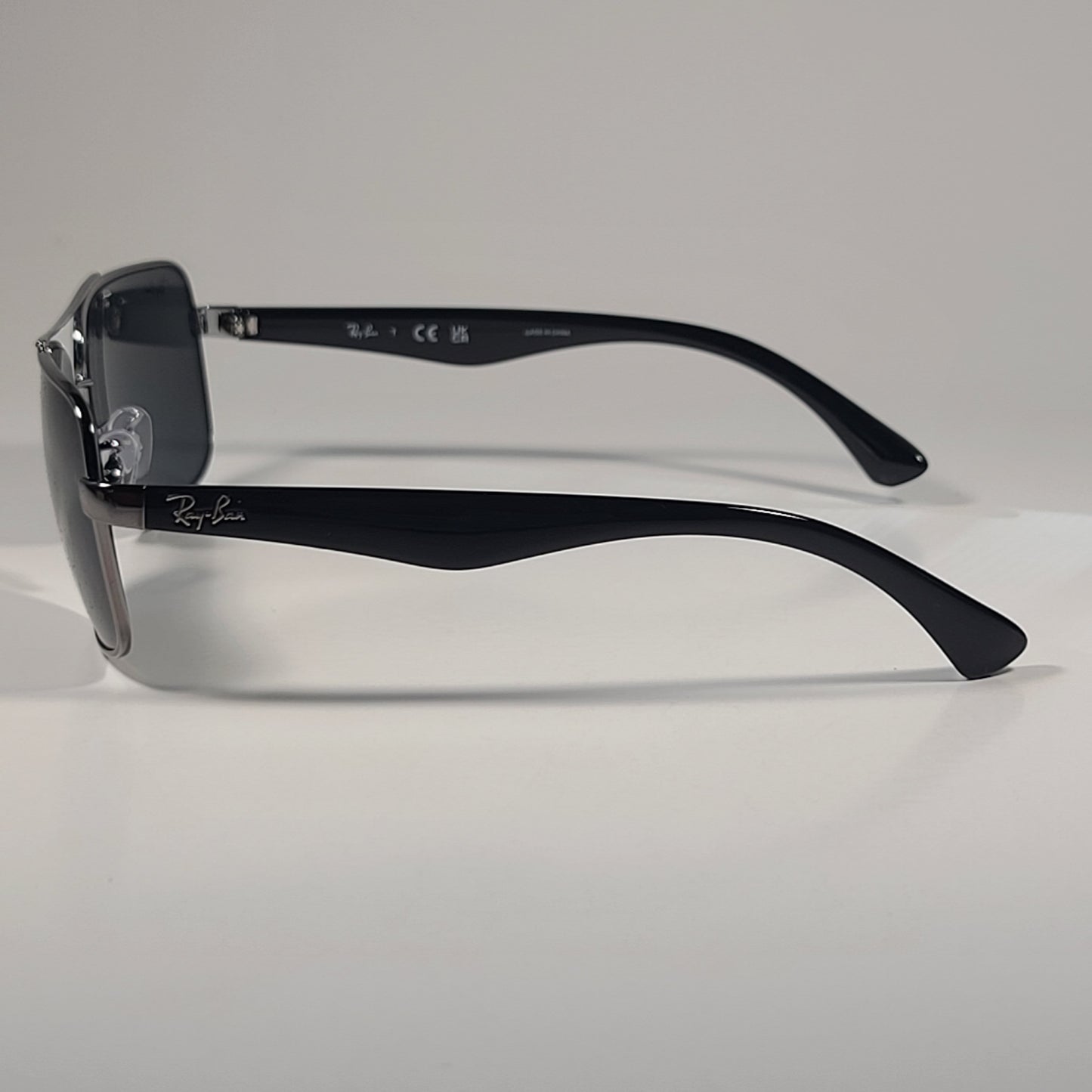Ray-Ban Navigator Sunglasses Gunmetal Black Frame Green Lens RB3483 004/71 - Sunglasses