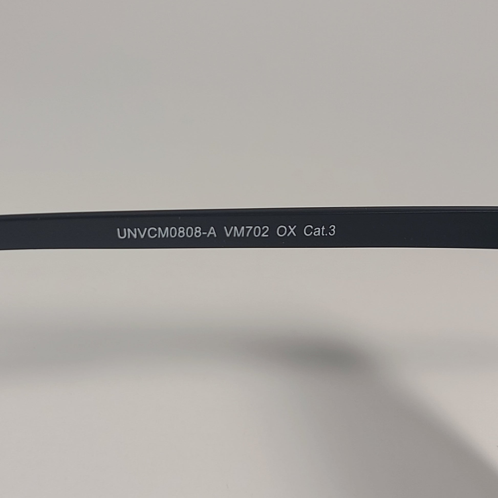 Vince Camuto VM702 OX Shield Navigator Sunglasses Black Frame Gray Tinted Lens - Sunglasses
