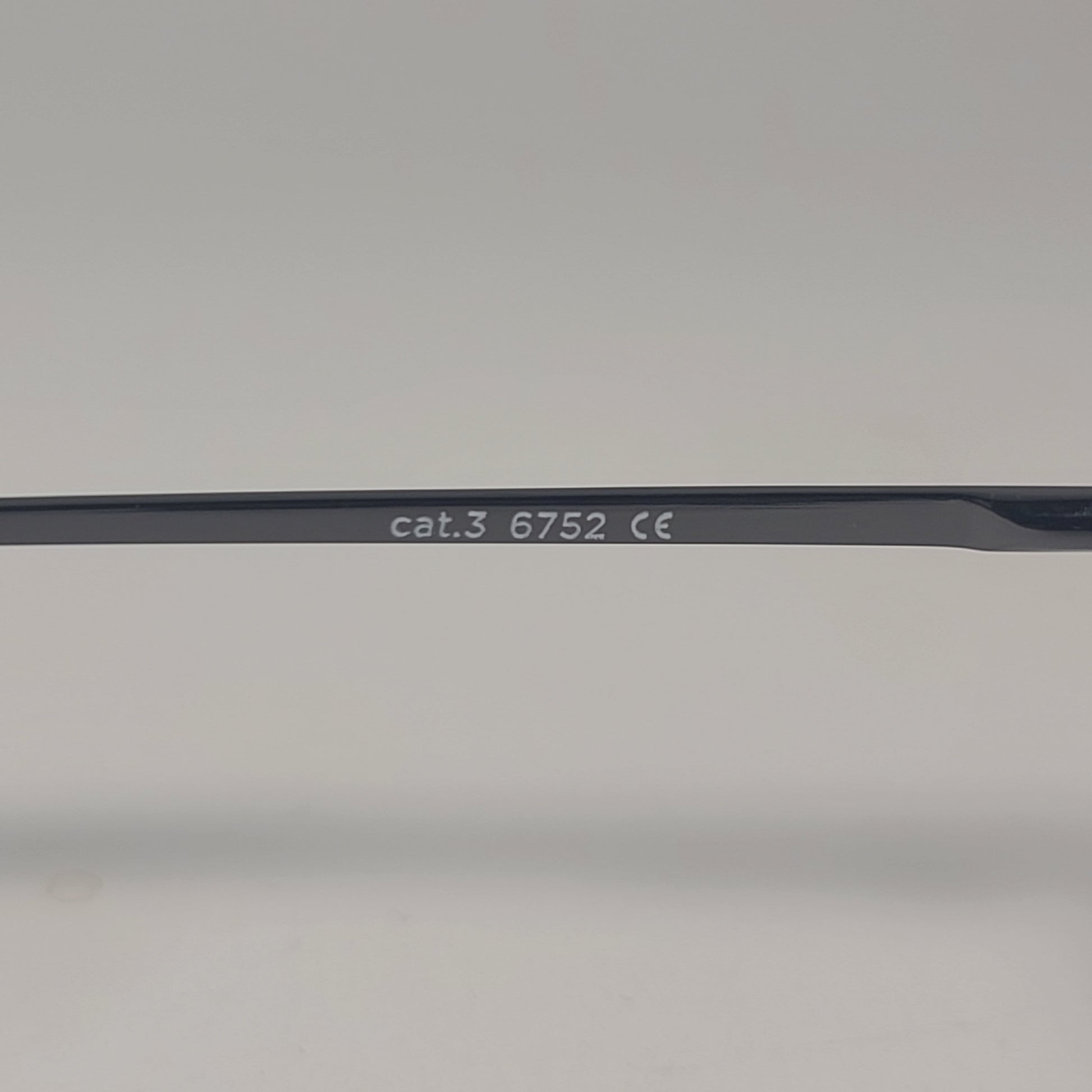City Shades 6752 Pilot Sunglasses Gunmetal Frame Smoke Gray Gradient Lens - Sunglasses