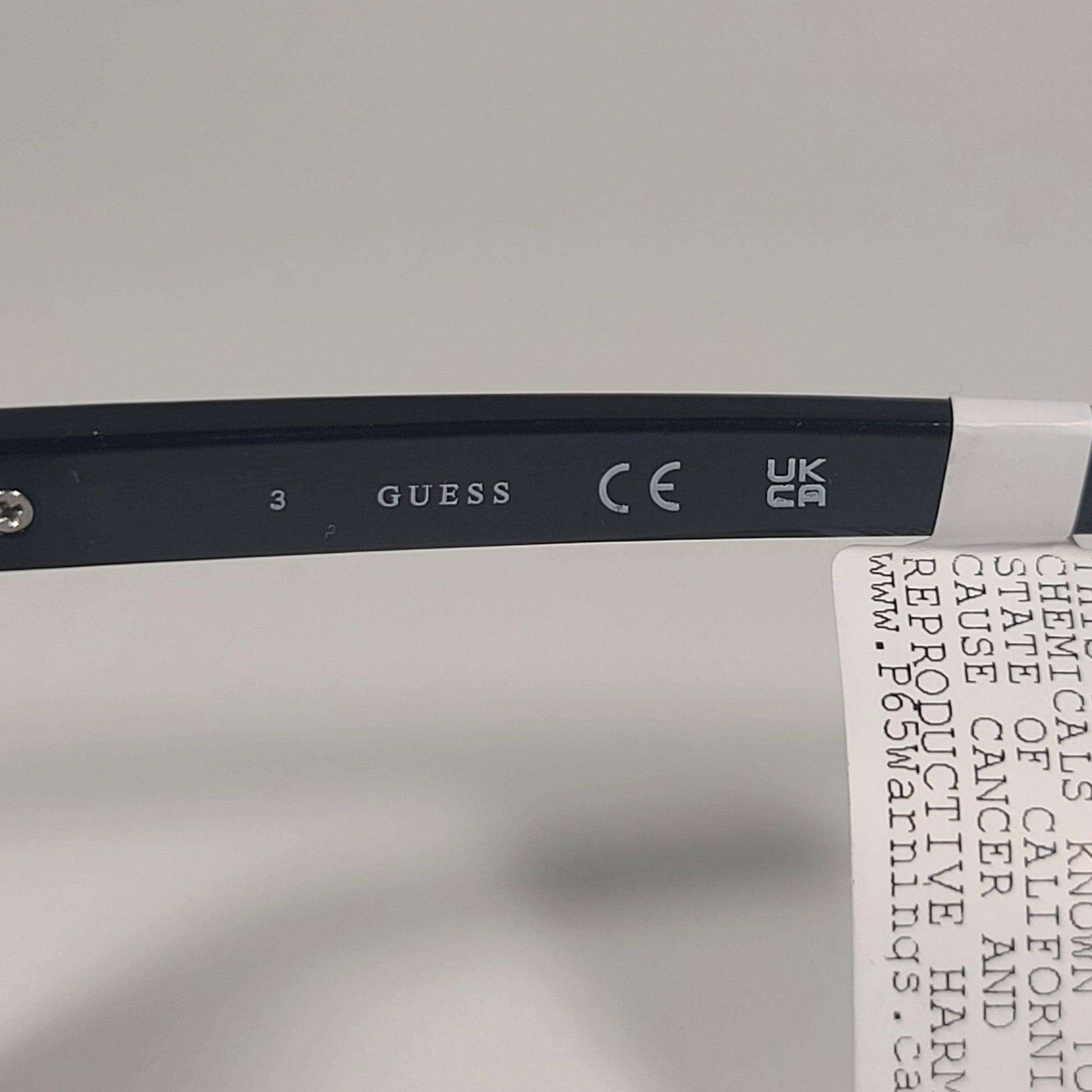 Guess GF0241 01B Square Sunglasses Black Frame Smoke Gradient Lens 57mm - Sunglasses