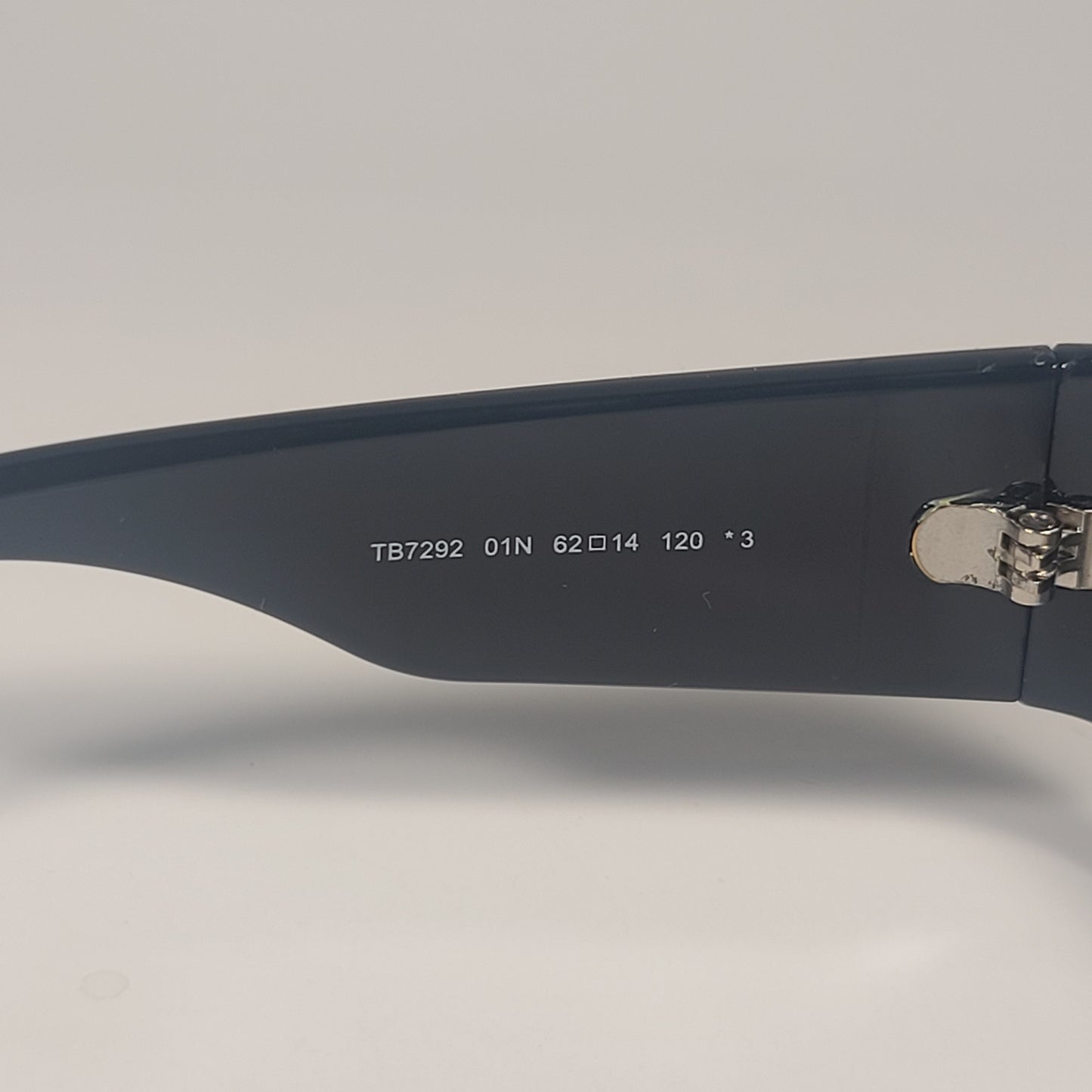 Timberland TB7292 01N Sport Wrap Sunglasses Shiny Black Frame Green Lens 62mm - Sunglasses