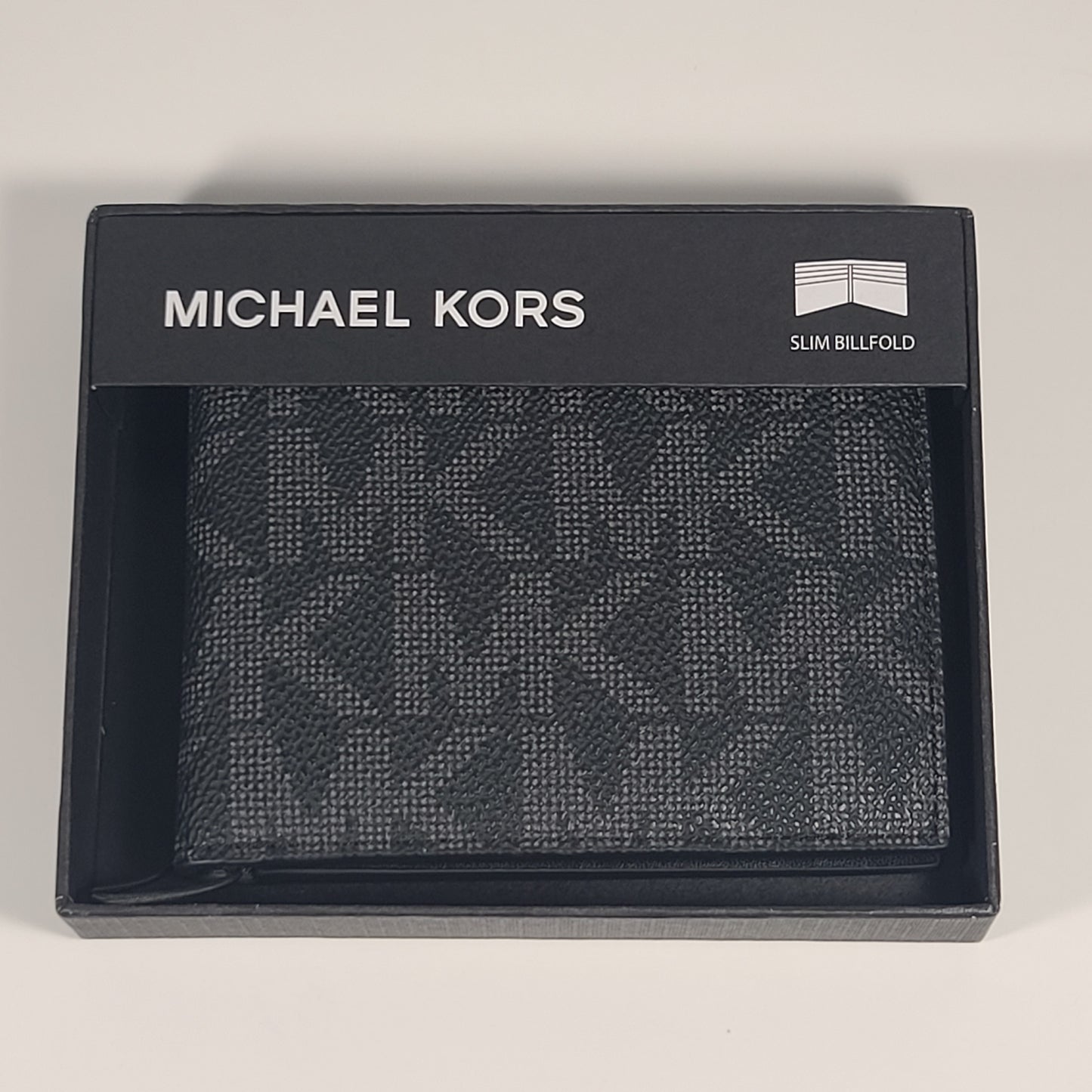 Michael Kors Men’s ’Jet Set’ Bifold Black Noir MK Canvas Slim Wallet 86F5SMNF5B - Wallets